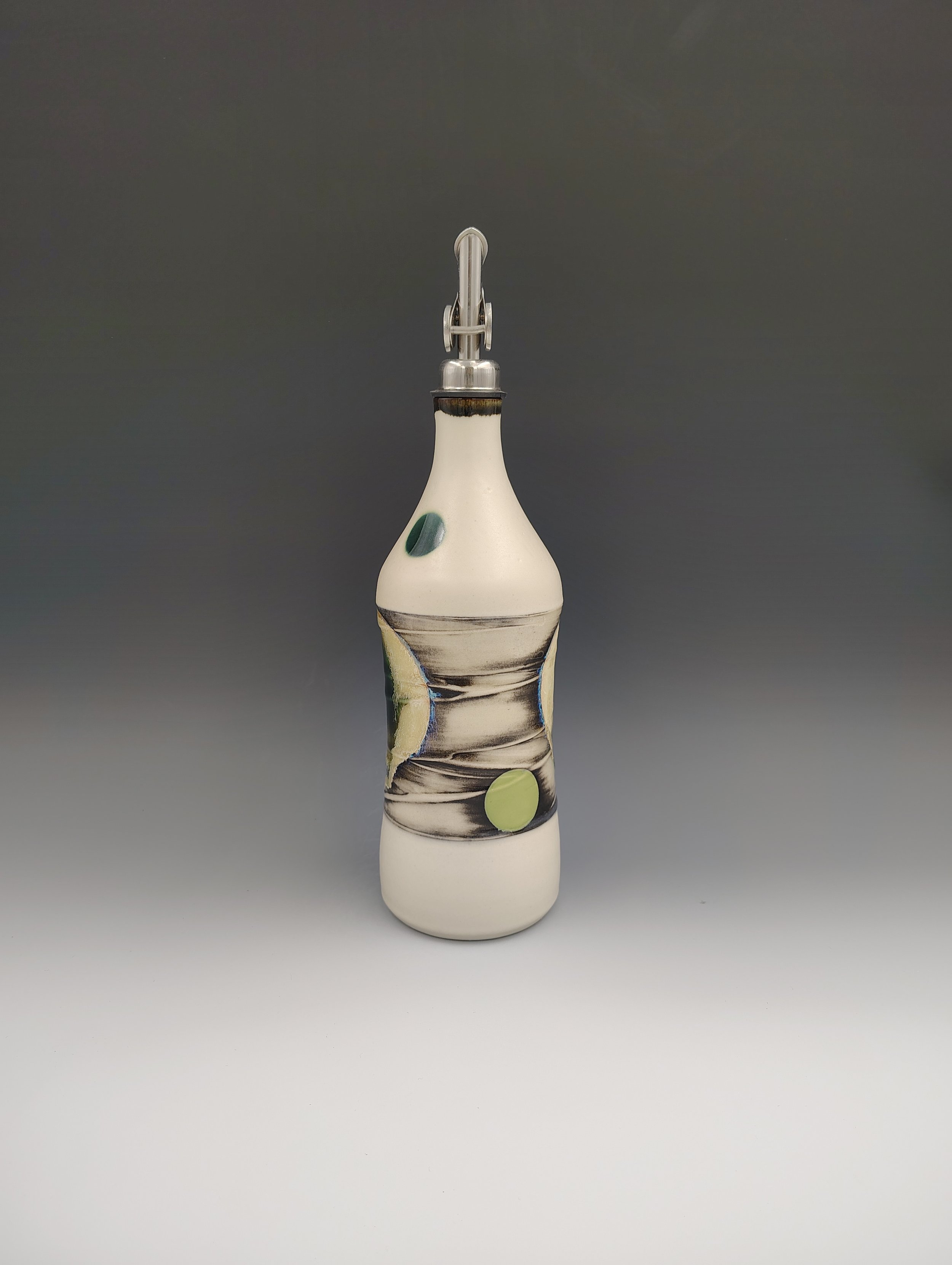Oil Bottle 3d.jpg