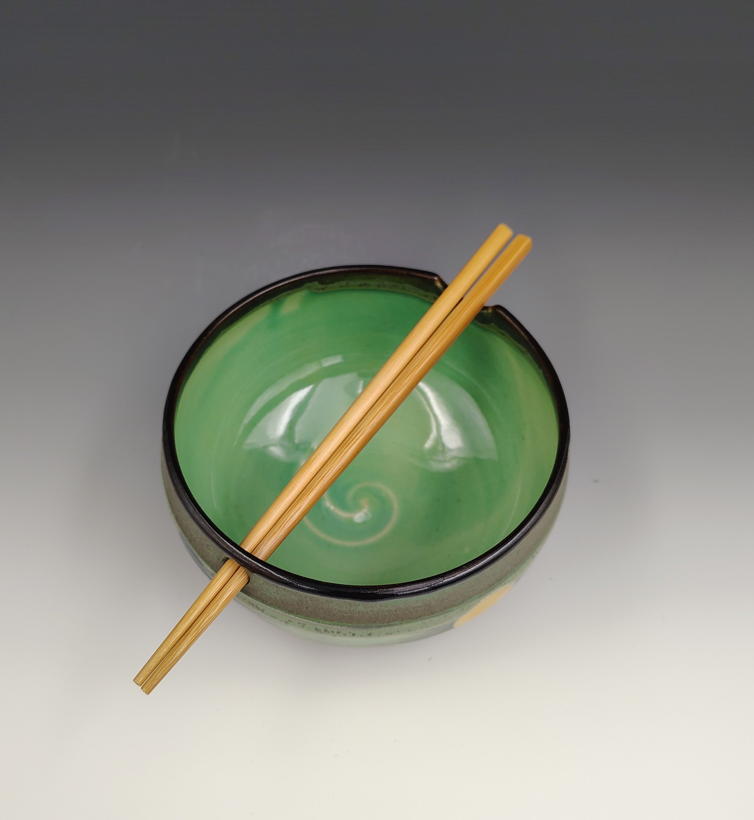 Chopstick Bowl 4d.jpg