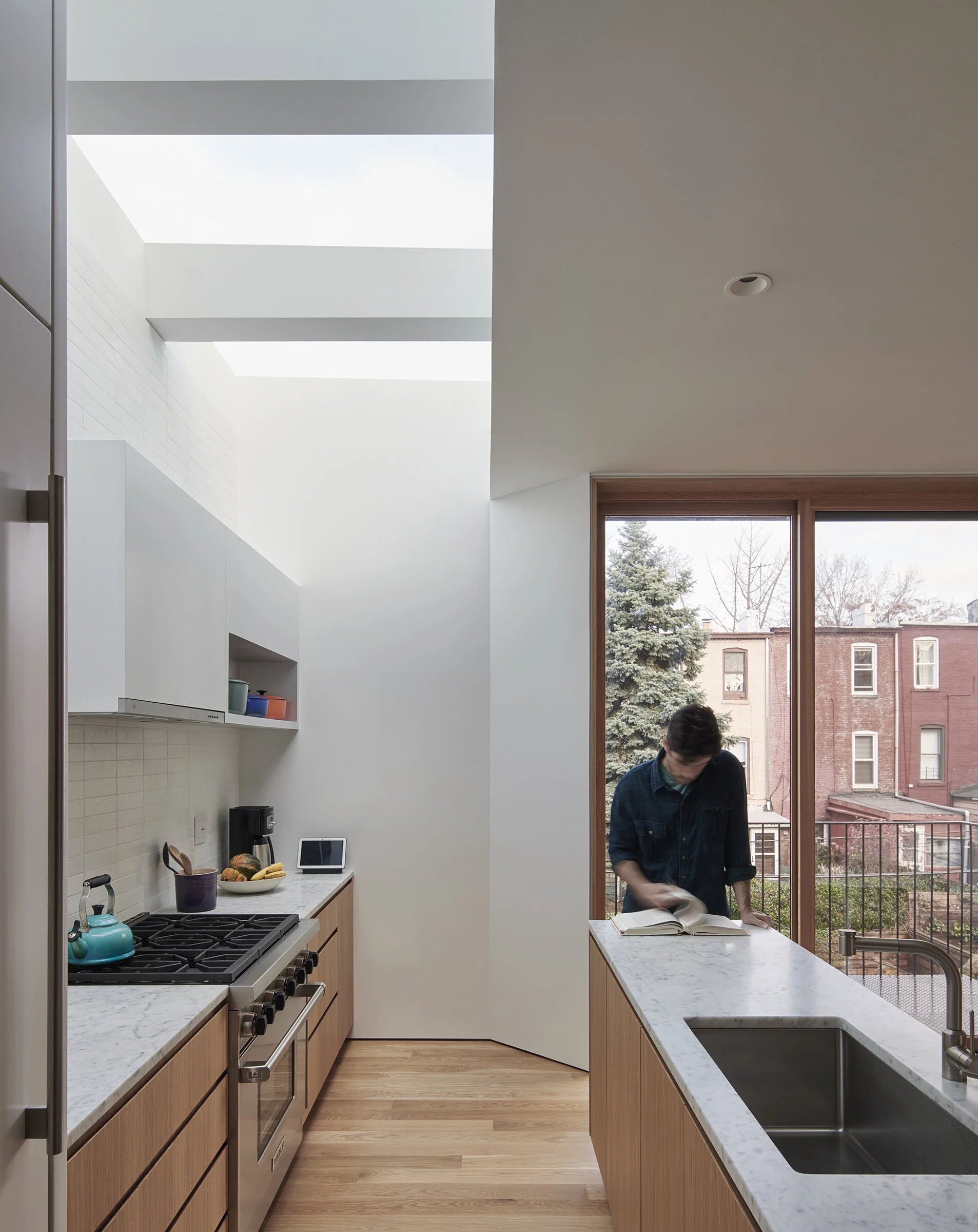 LightAndAir-SkylitHouse-photo-kitchen-skylight-2.jpg