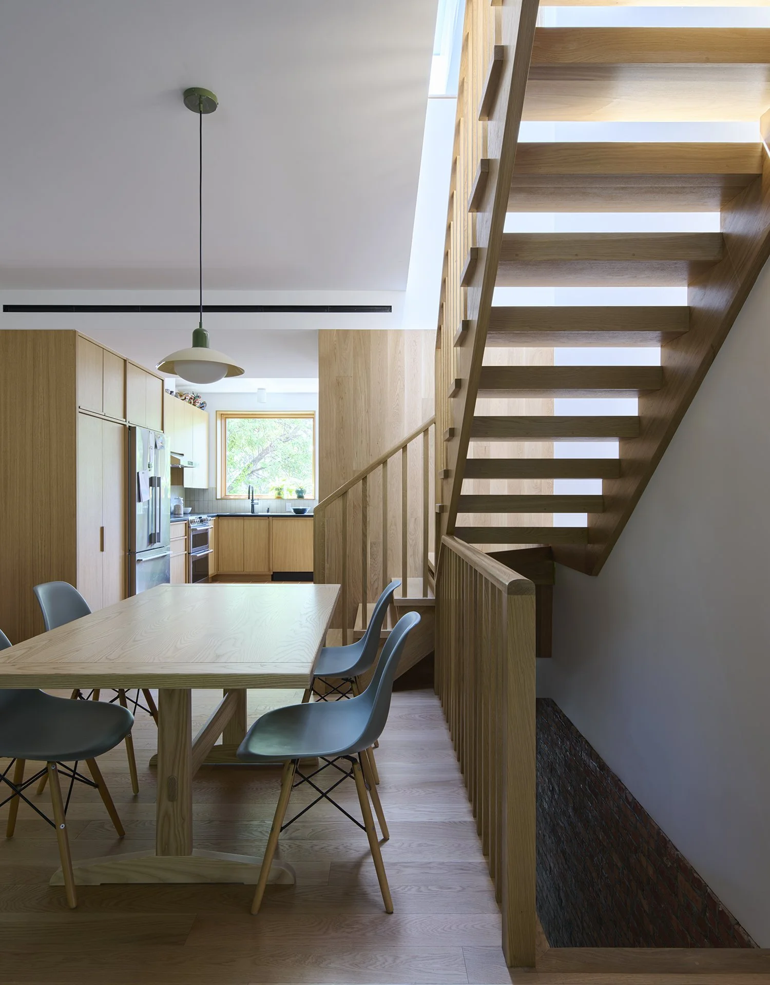 LightAndAir-WinderHouse-thumbnail.jpg