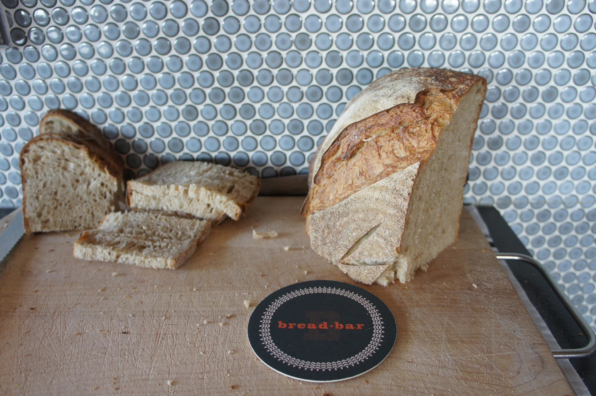 breadbar_20lo.jpg