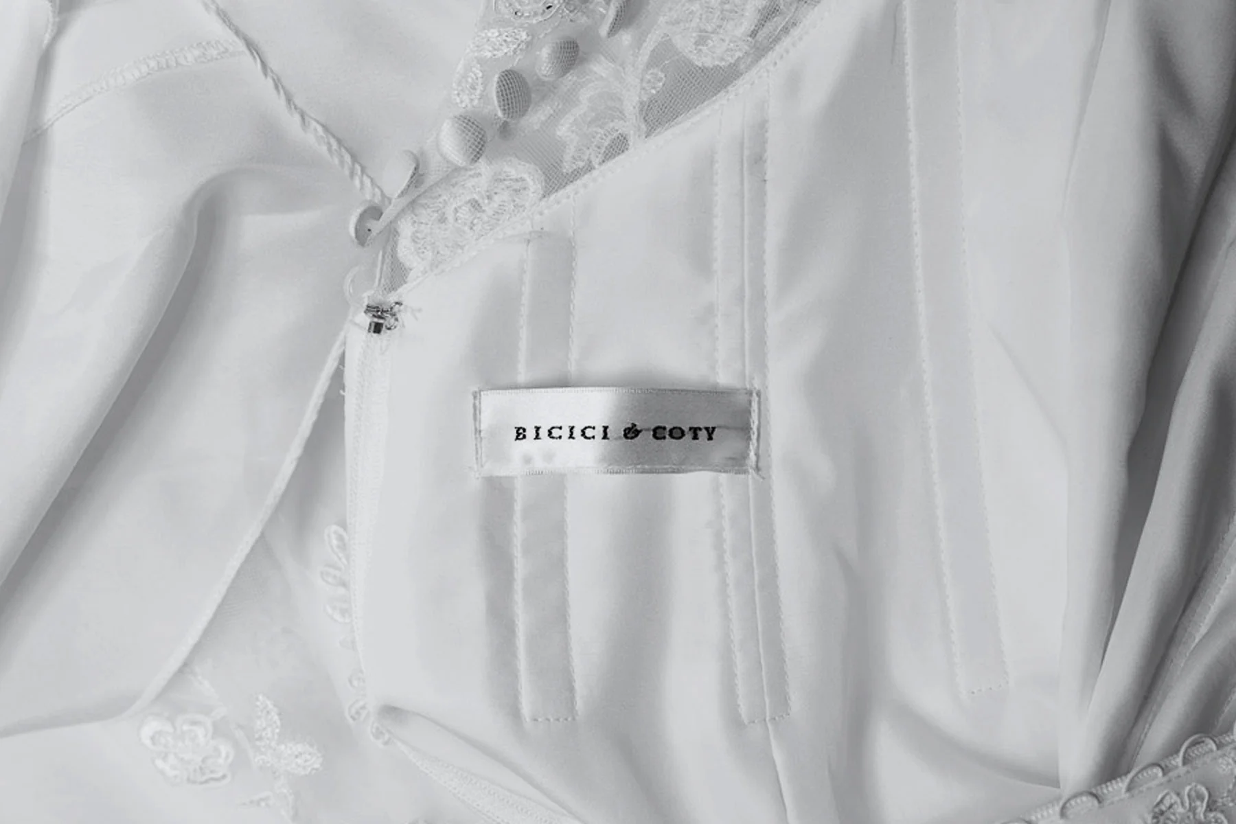 Main Label