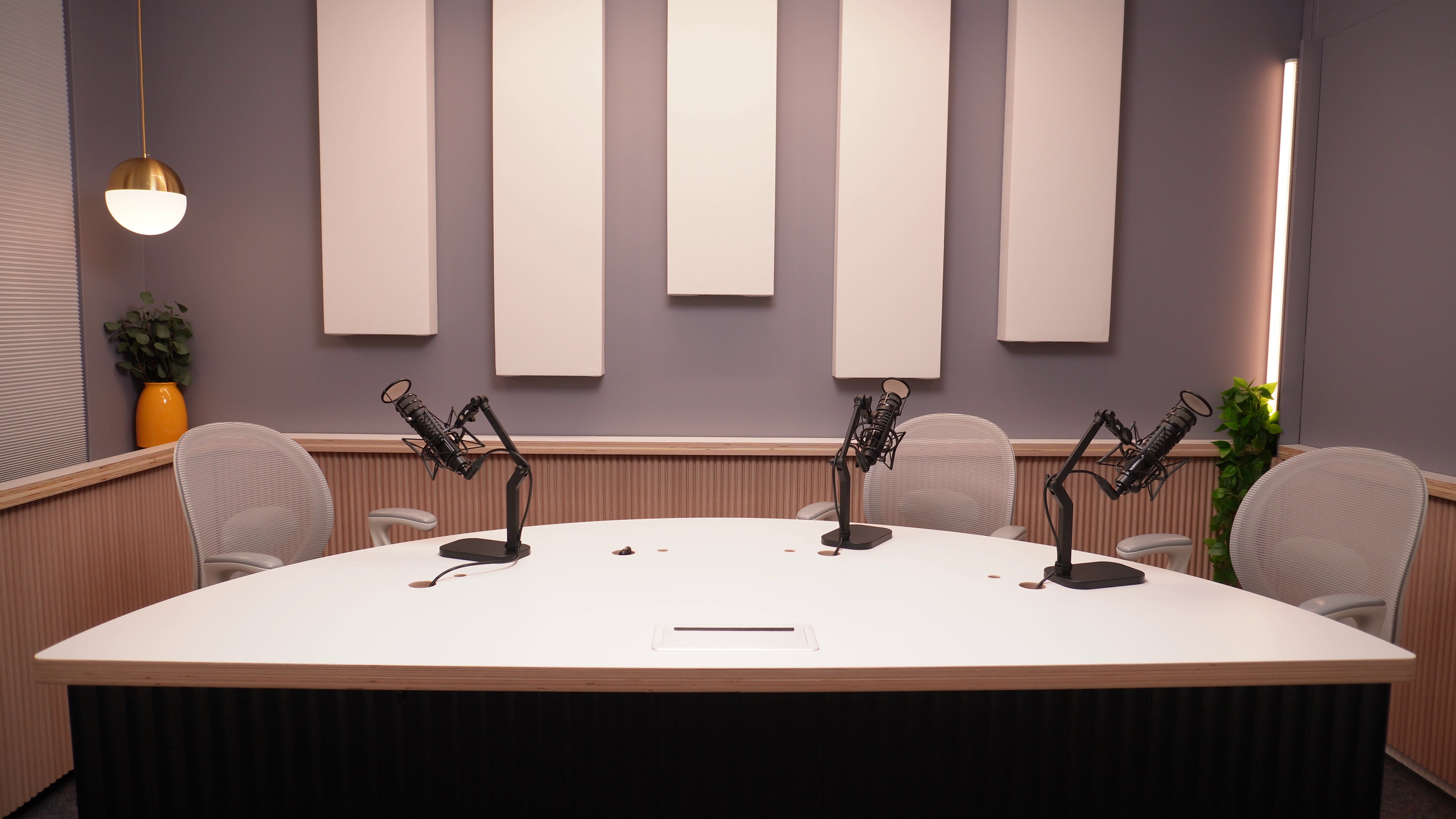 Recommended Studios Outside of Ottawa