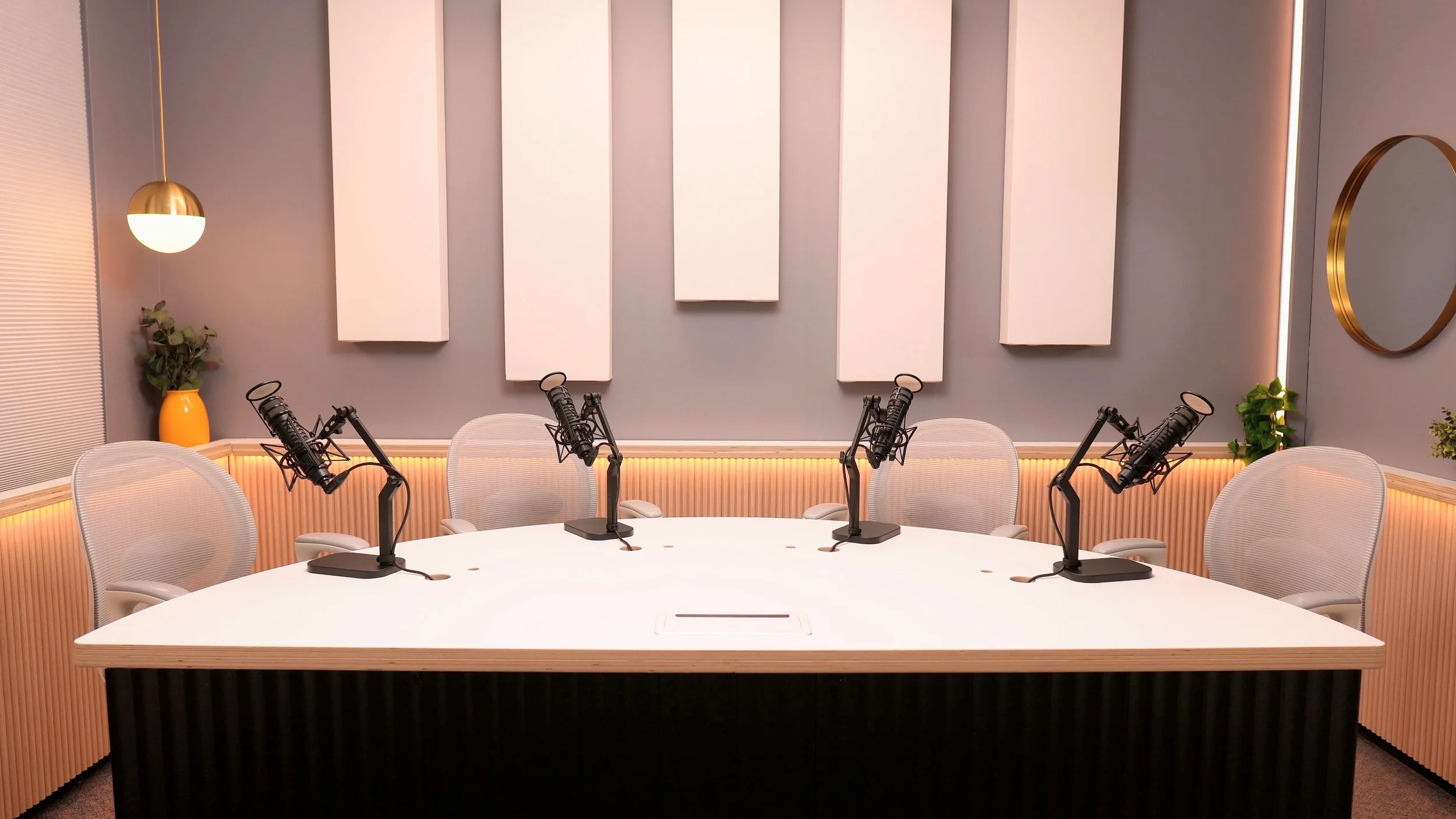 Best Podcast Studios in Ottawa: How Pop Up Podcasting Stands Out