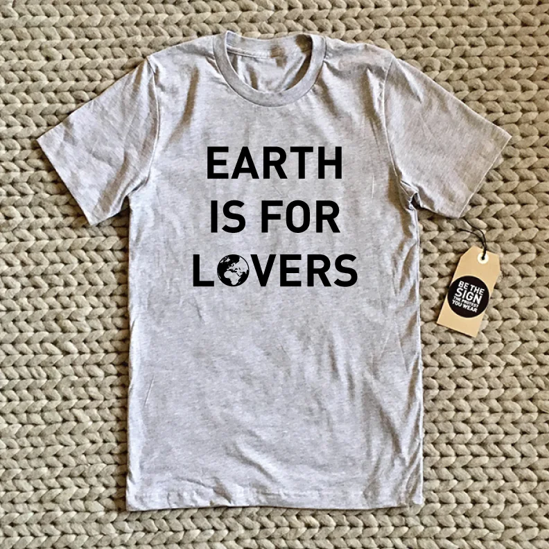 earthGTee_BLet.jpg