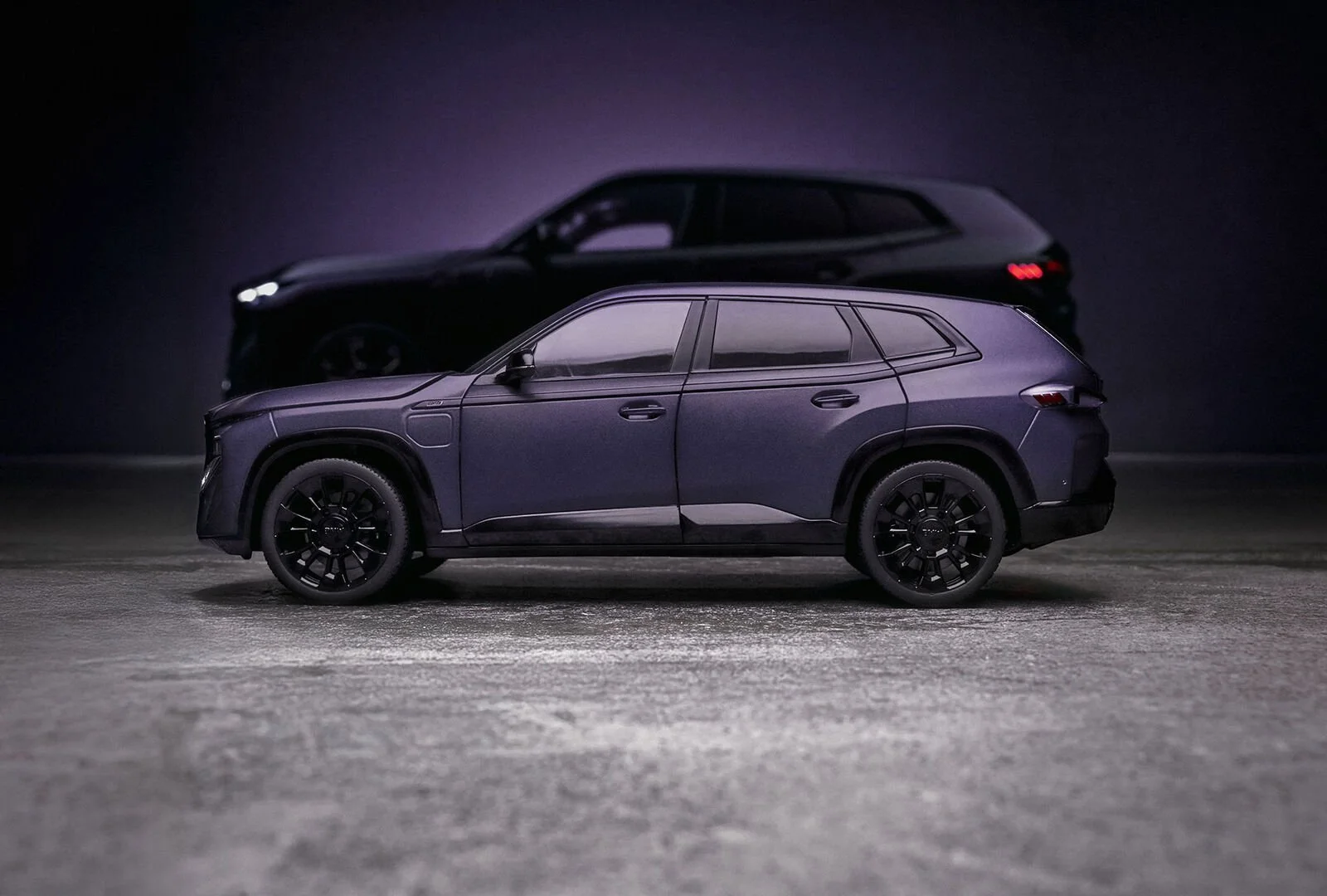 Genuine BMW XM by KITH Miniature - 10.jpg