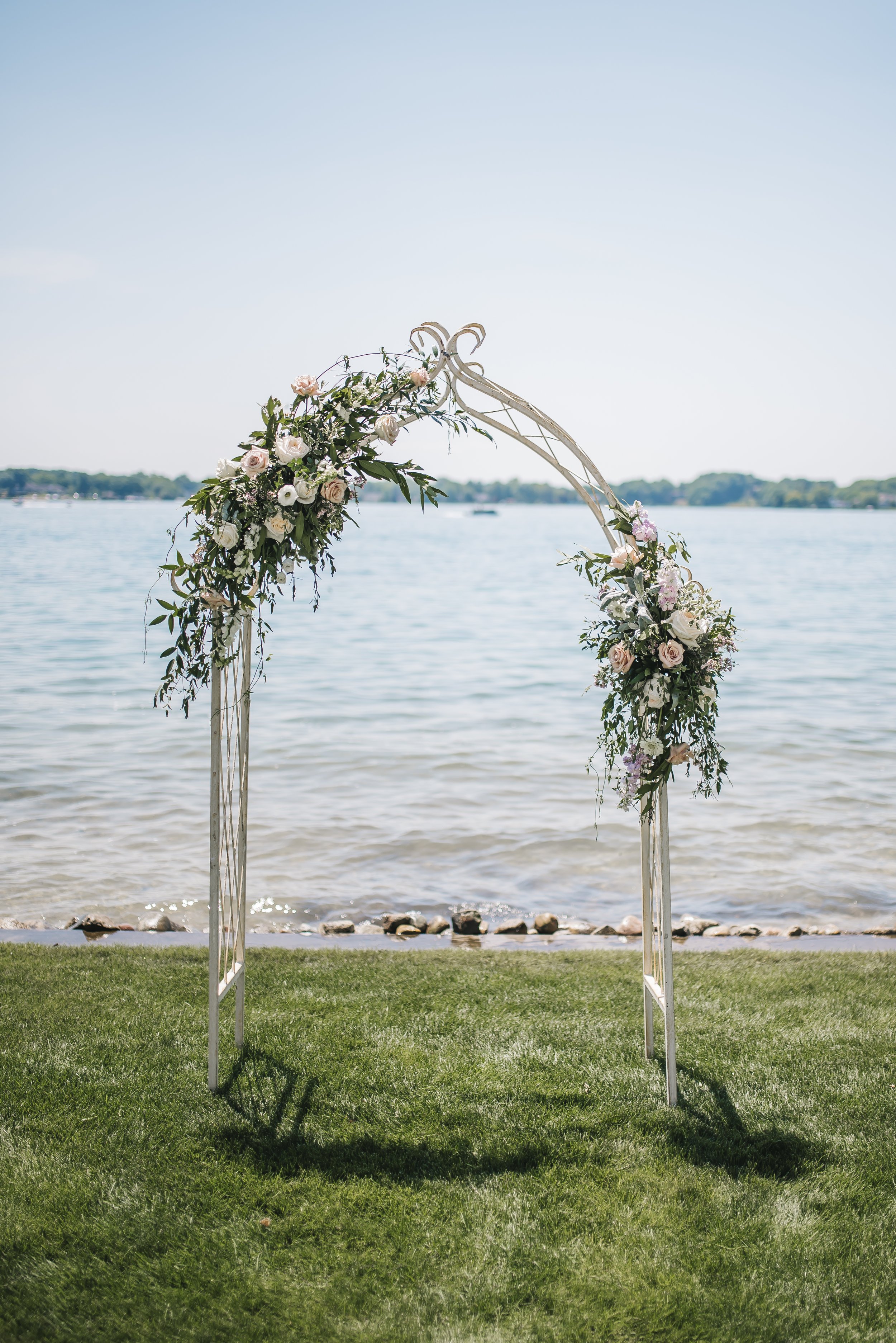 Blushing Design Kalamazoo Wedding Florist