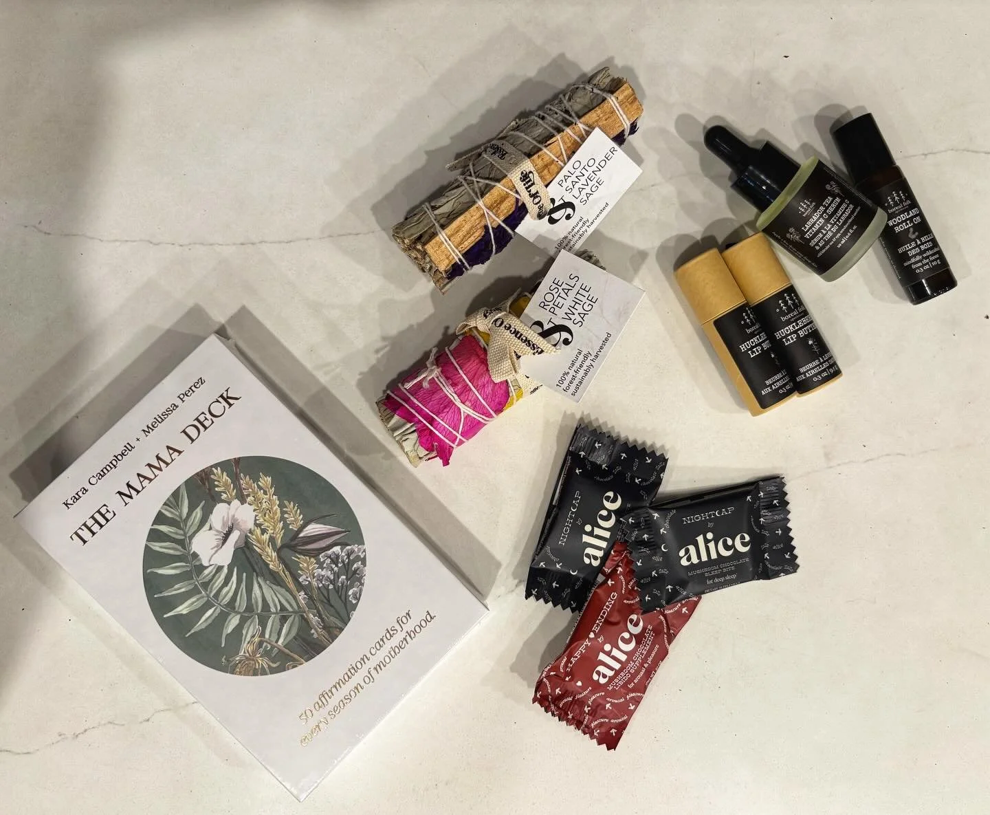 New Offerings from The Self Care Corner 🕊️

&bull;The Mama Deck
&bull;Alice - Arousal and Pleasure / Relaxation and Deep Sleep
&bull;Boreal Folk
&bull;Palo Santo Lavender Sage

Tap into your inner goddess with these new products ✨
#origin #newproduc