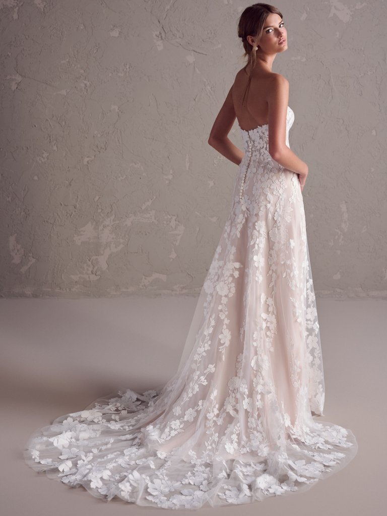 Maggie Sottero — Urban Set