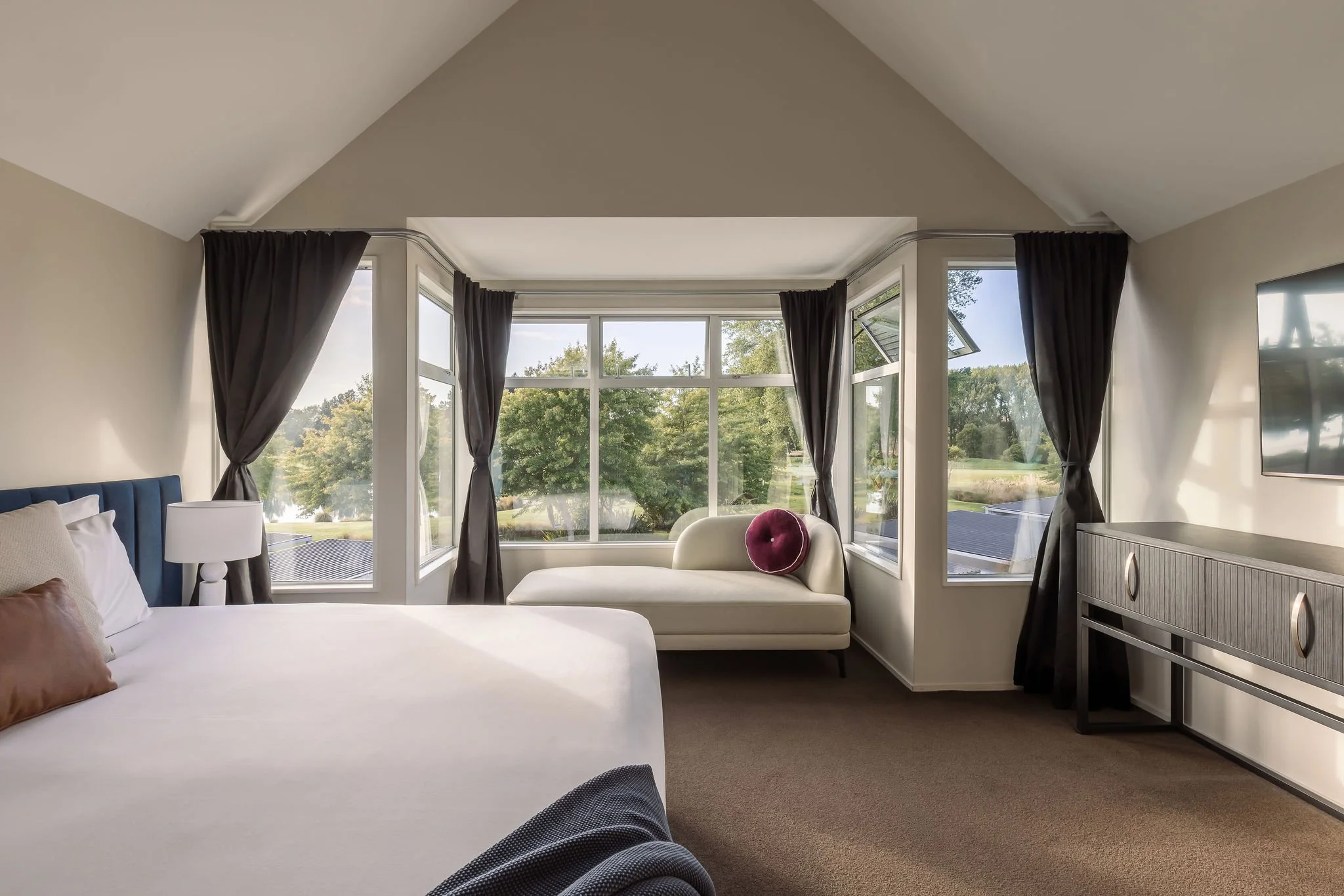 Tanika-Blair-Photography-Peppers-Clearwater-Christchurch-Garden-View-Suite-1220-2.jpg