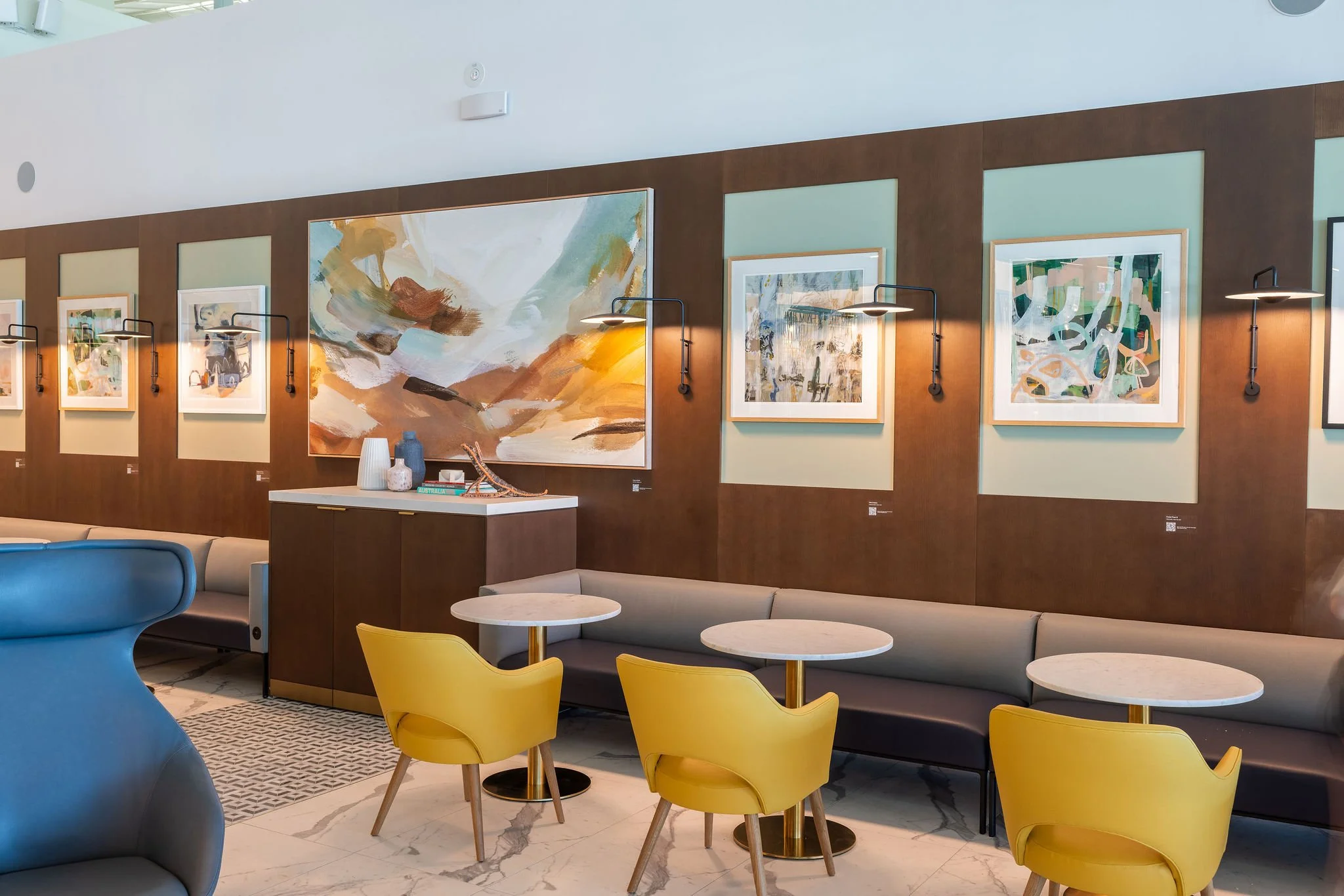 Tanika-Blair-Photography-Escape-Lounges-Brisbane-Internatitonal-Airport-15.jpg