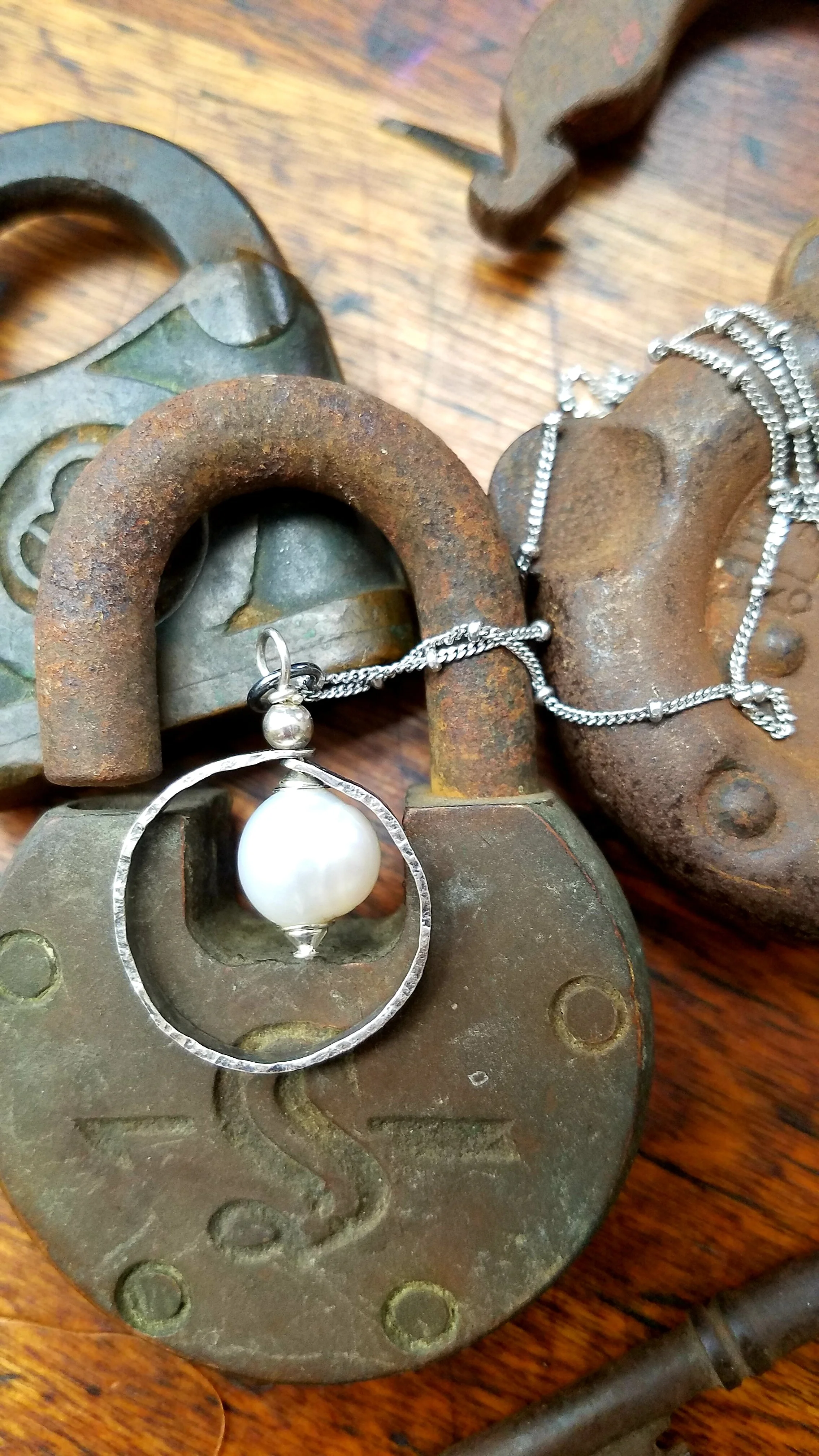 Round and Round, boy you turn me!