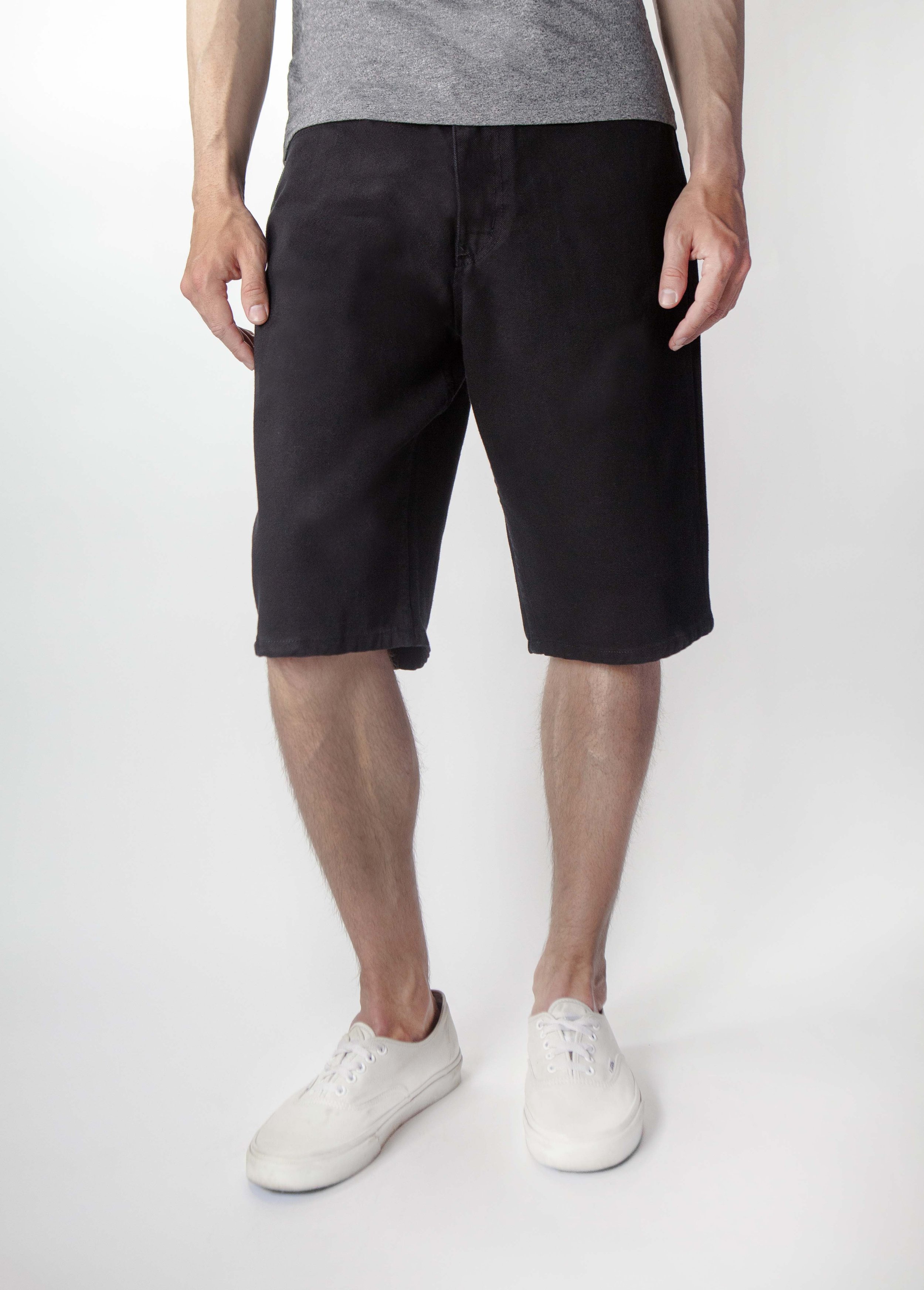 5001 Black_a.jpg