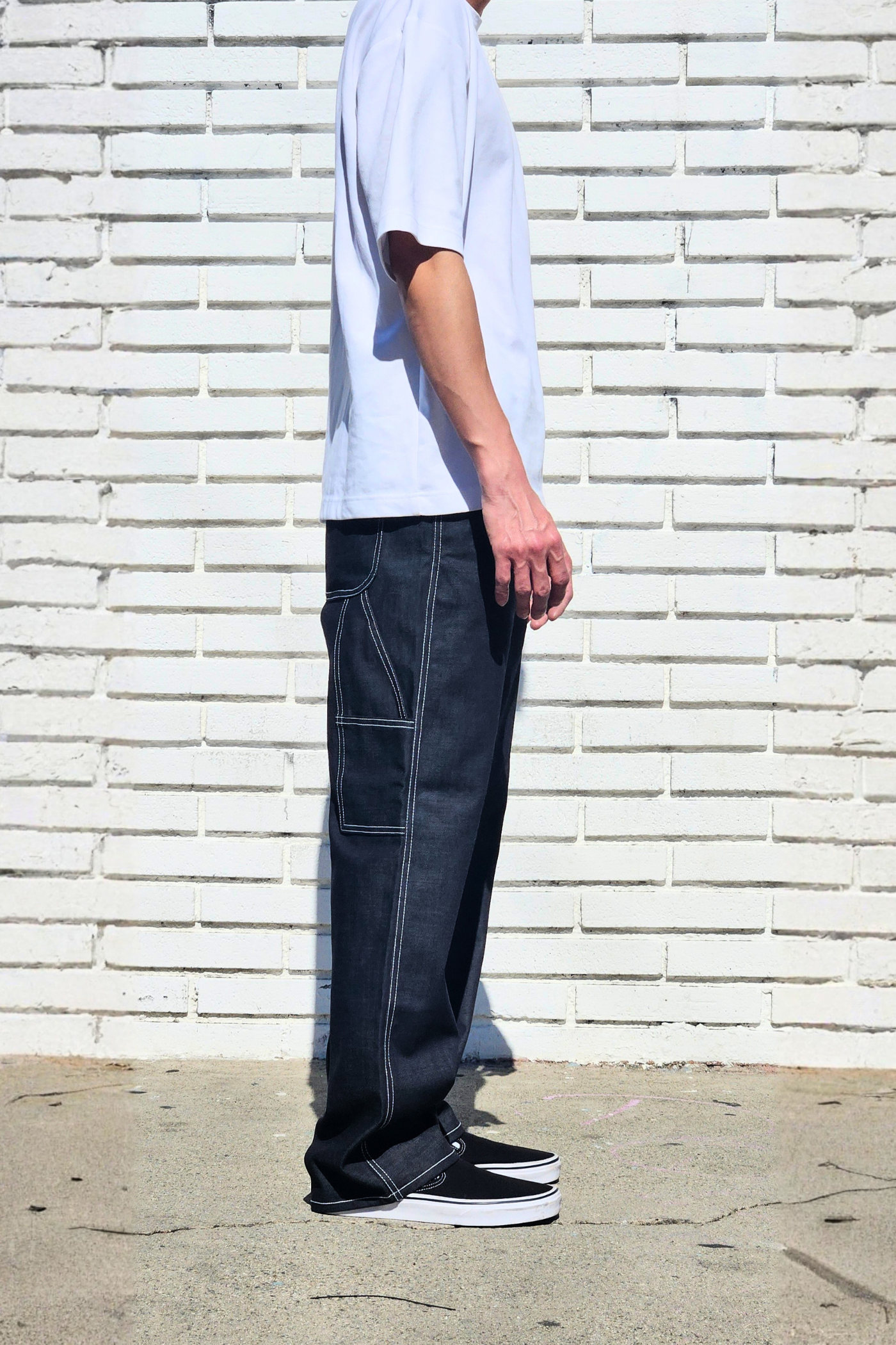 shadow-black-white-stitch-carpenter-baggy-jeans-mens-workwear-streetstyle-denim.png