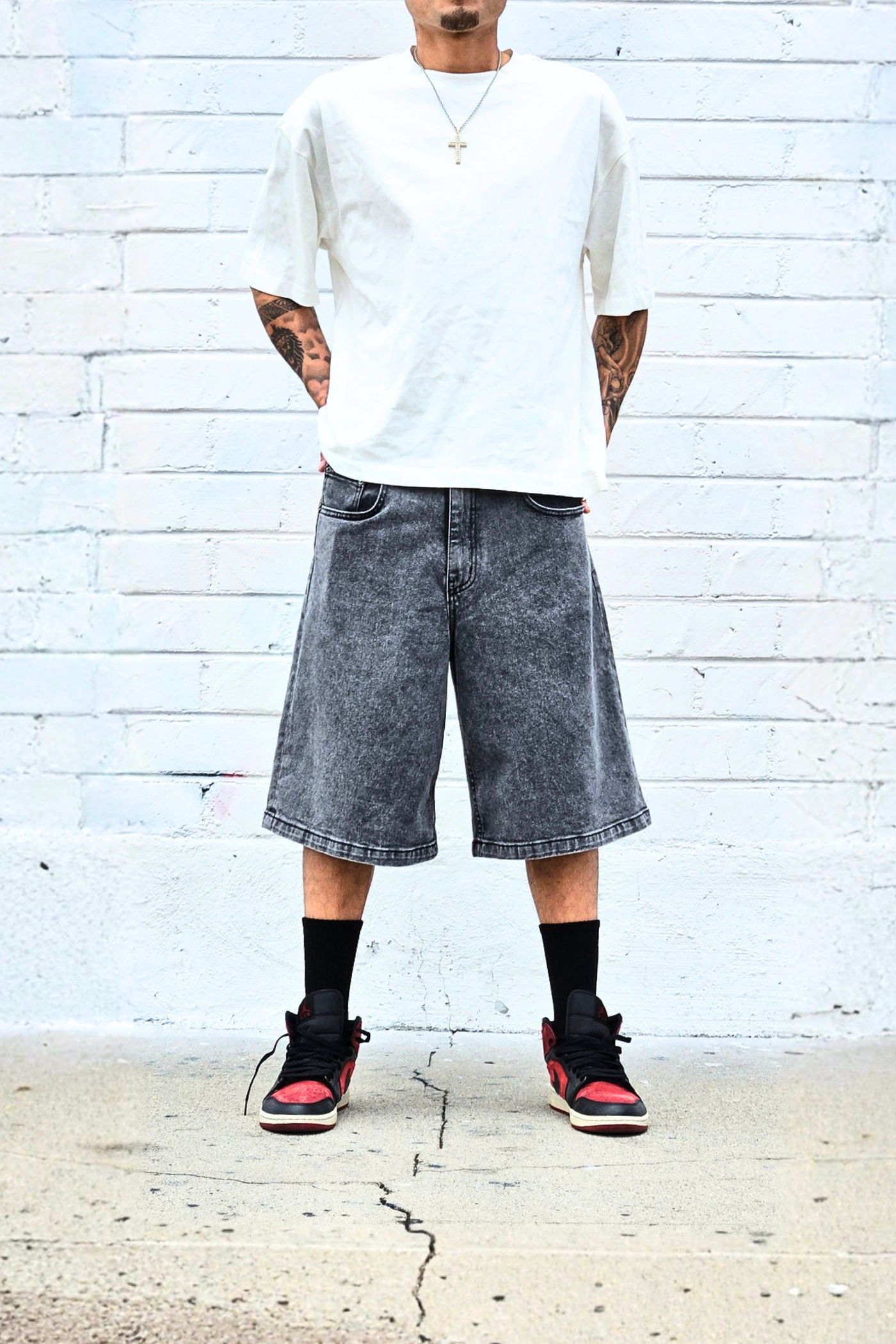 black-acid-wash-baggy-denim-shorts-front..png