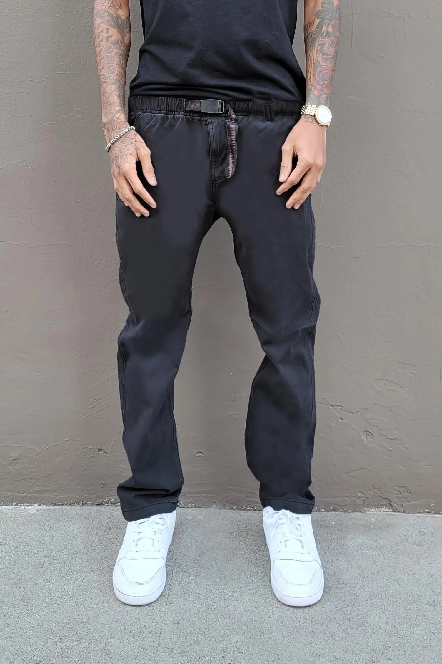 7661+Black.jpg