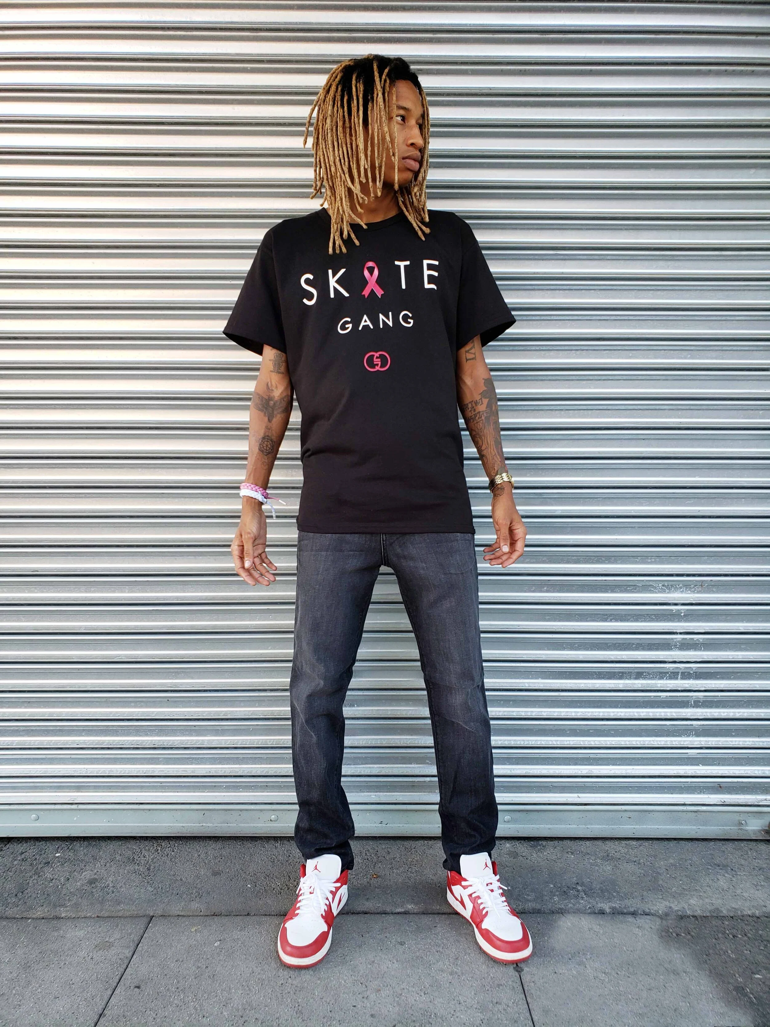 Model Wearing Fade Black