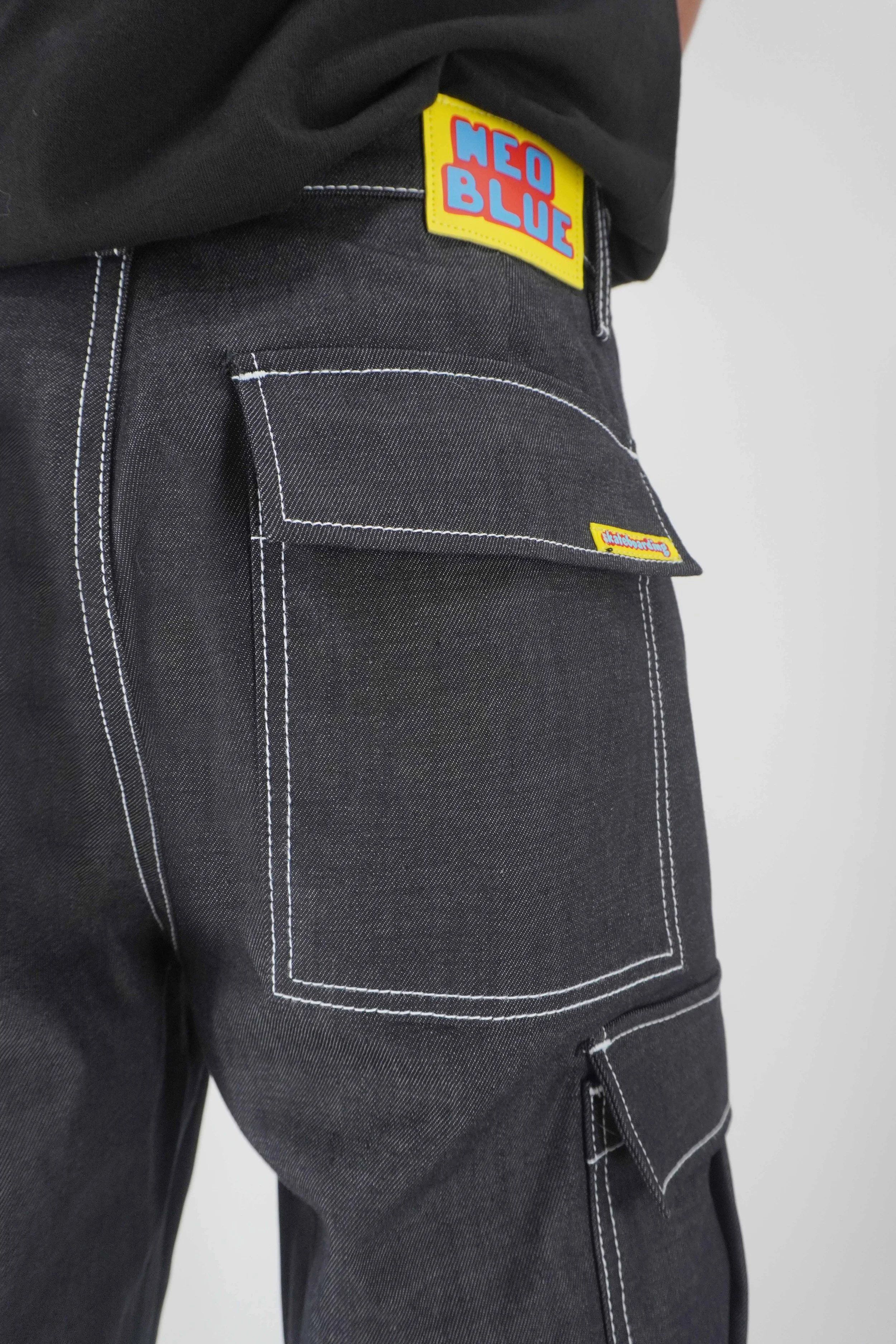 shadow-black-cargo-baggy-mens-tuff-gorpcore-workwear-fashion.jpg