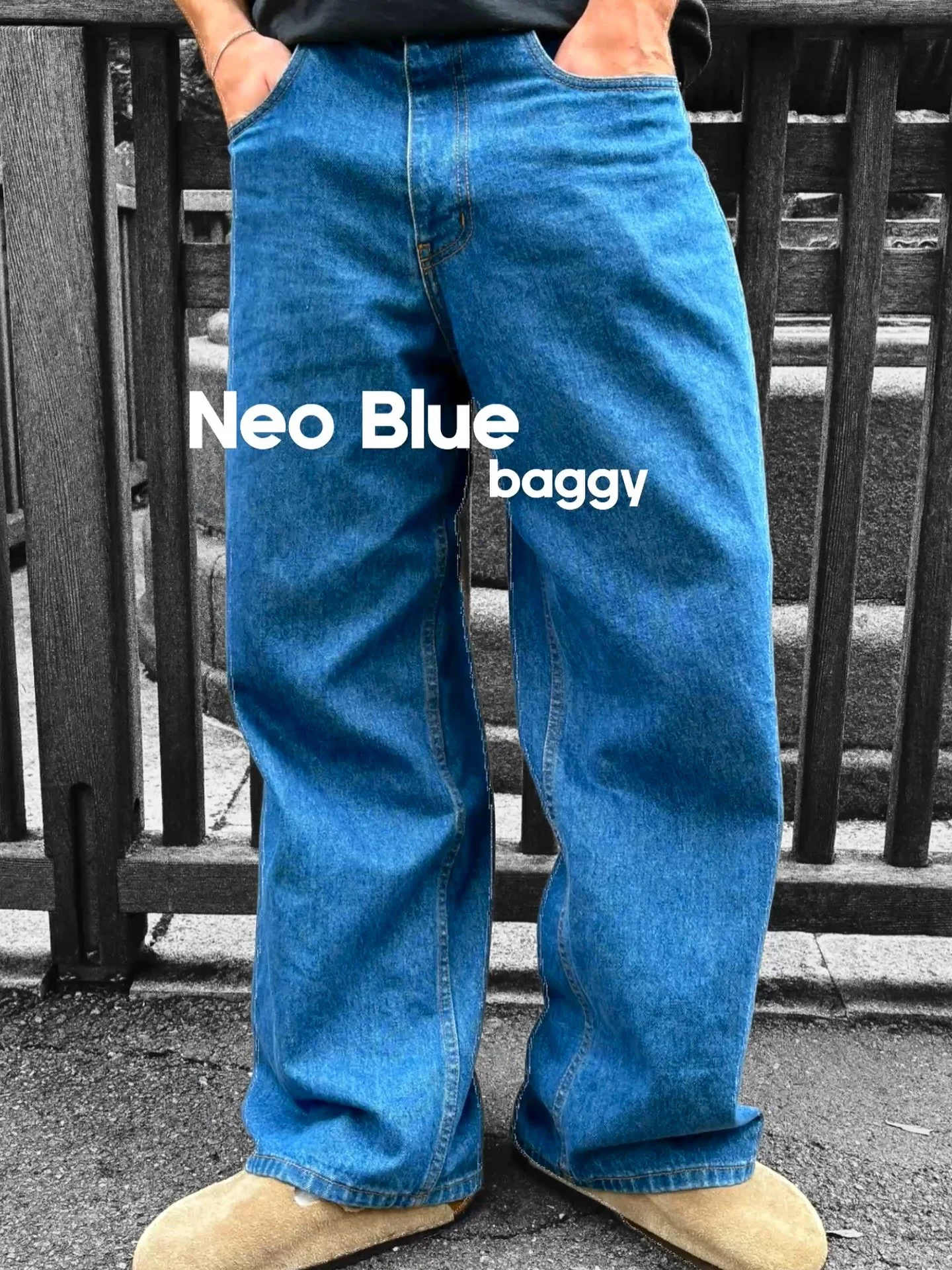 Neo Blue baggy jeans

&mdash;&mdash;

Heavy drape. Clean lines. Neo Blue baggy