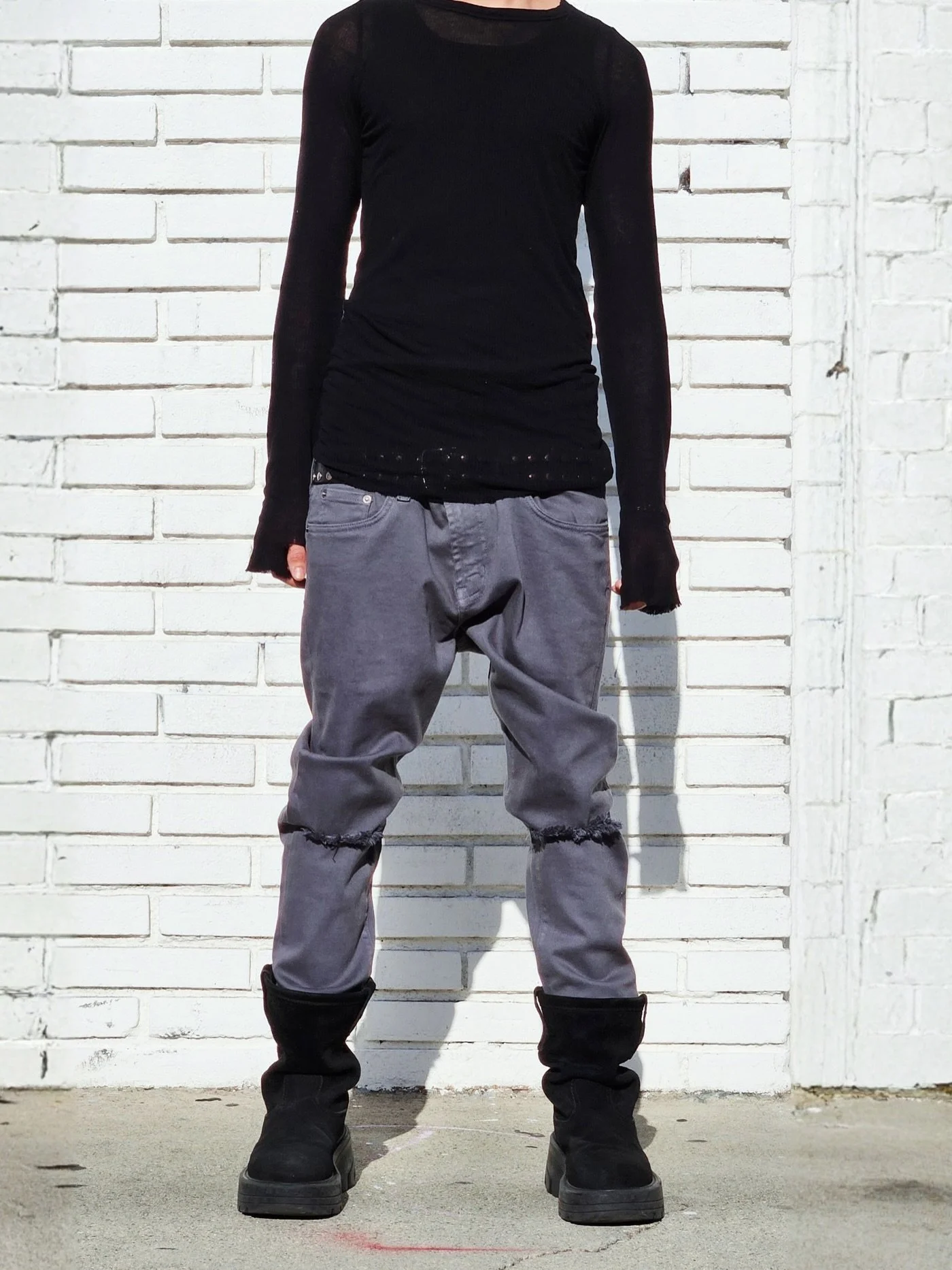 Modern skinnies hit different. It&rsquo;s all in the way you wear them ⚜️
Check out Skinny Collection