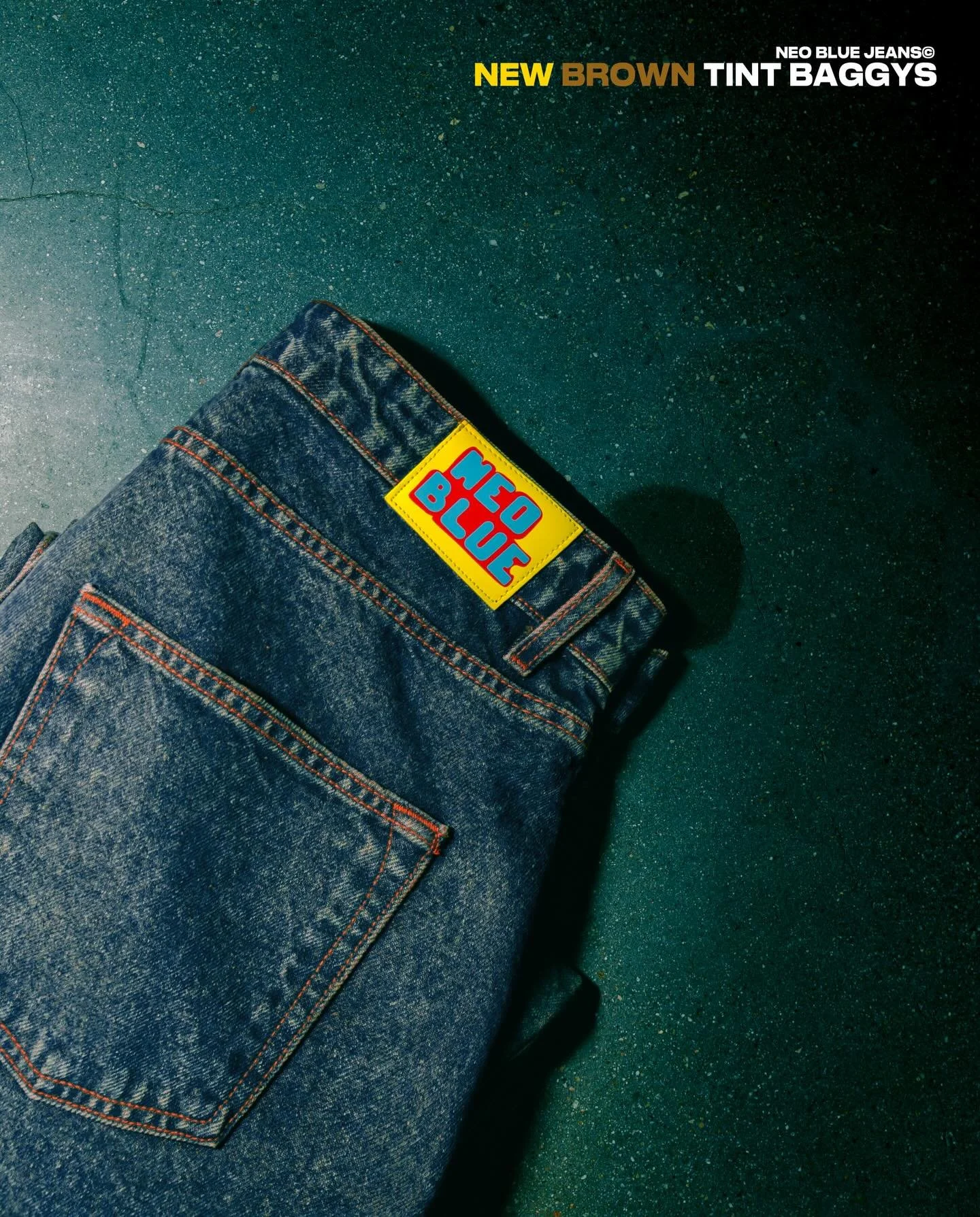 NEW STYLE 🏷️

Brown Tint Baggy 

Made in Los Angeles 
Neo blue jeans &copy;