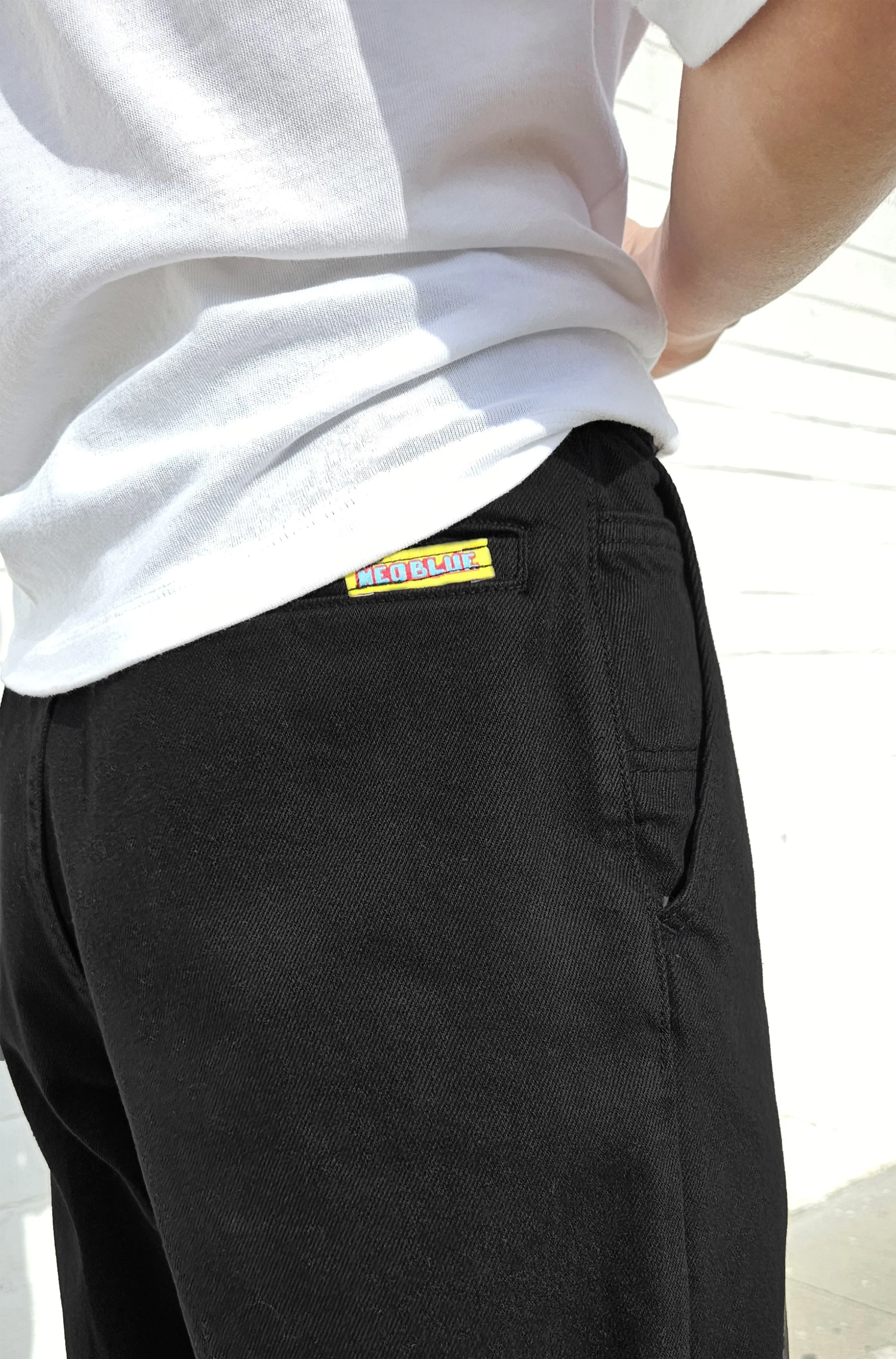 black-baggy-bull-denim-mens-chino-pants-casual-streetwear-outfit-inspo.jpg