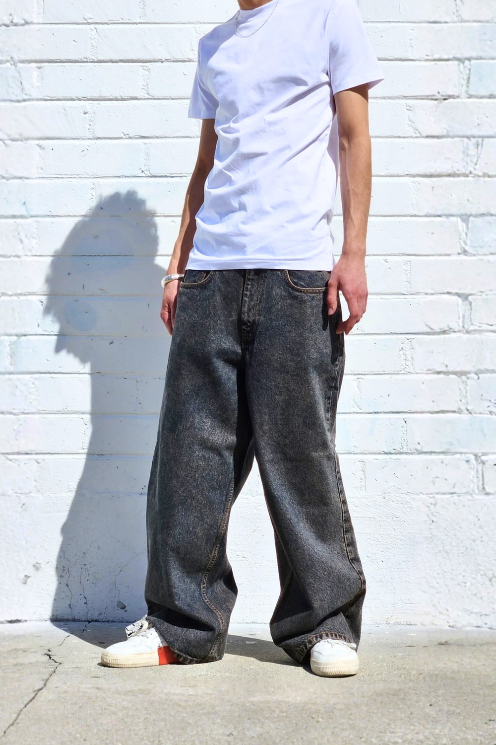 Brown Tinted Medium Blue Super Baggy Jeans — Neo Blue Jeans – Made