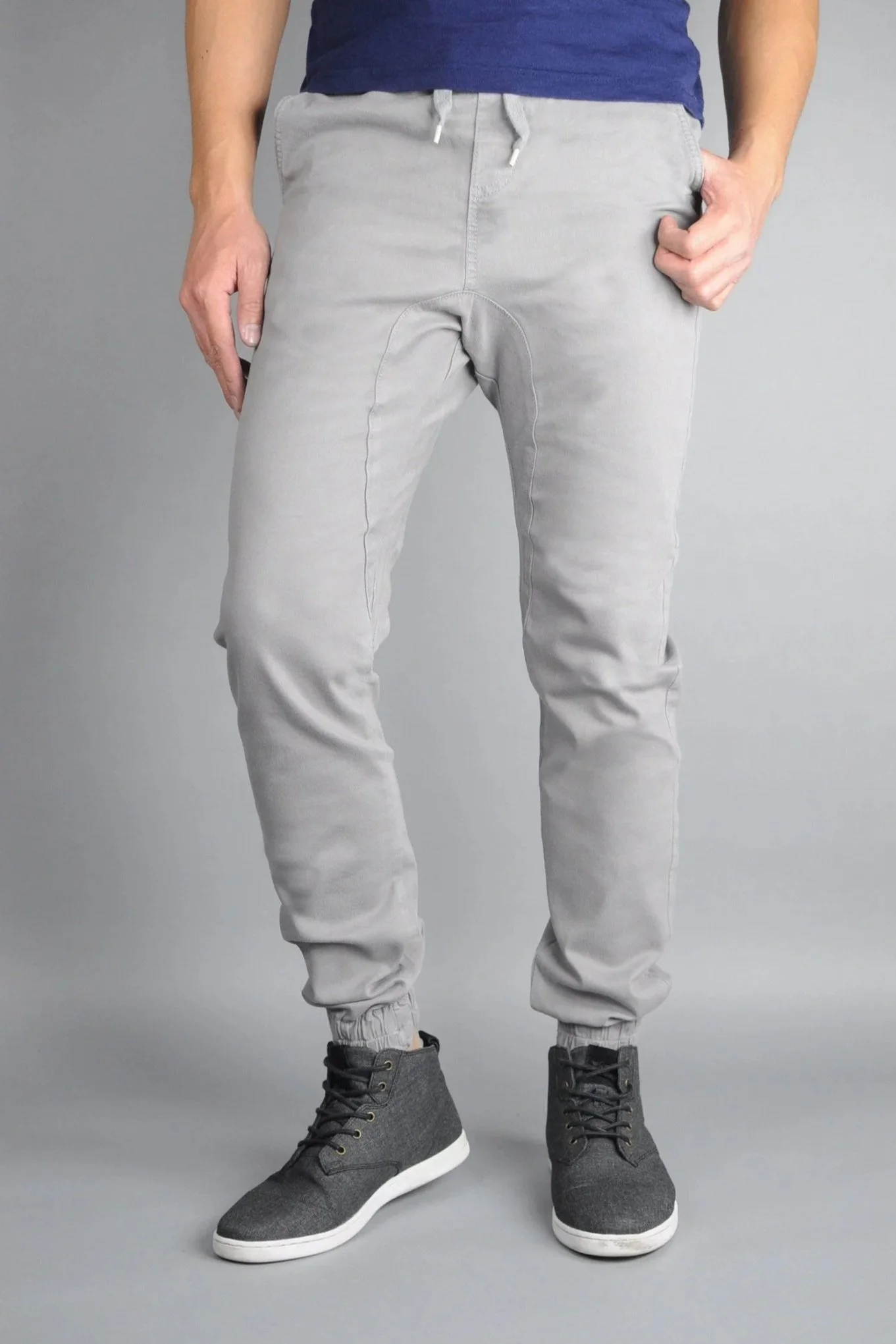 JOGGERS_-_7603_GRAY03e_2048x2048.jpg