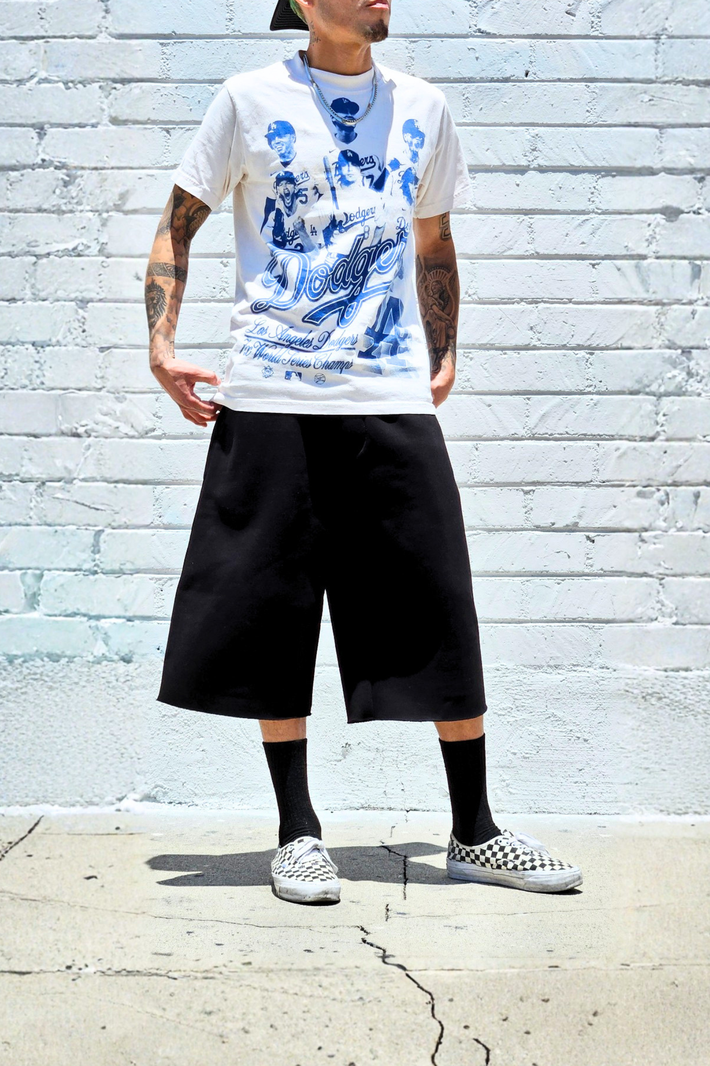 black-relaxed-fit-sweatshorts.png