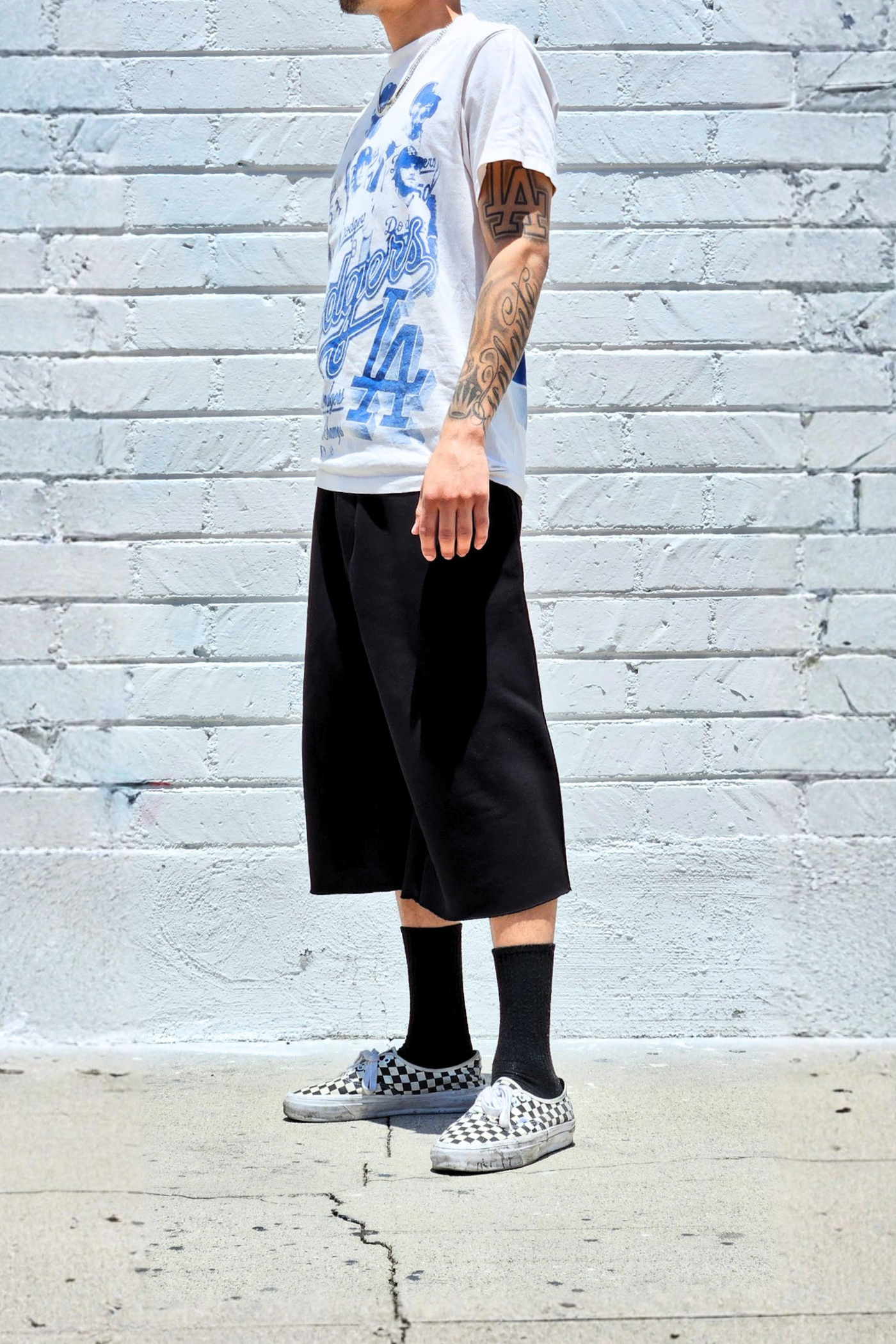 black-heavyweight-fleece-shorts.png