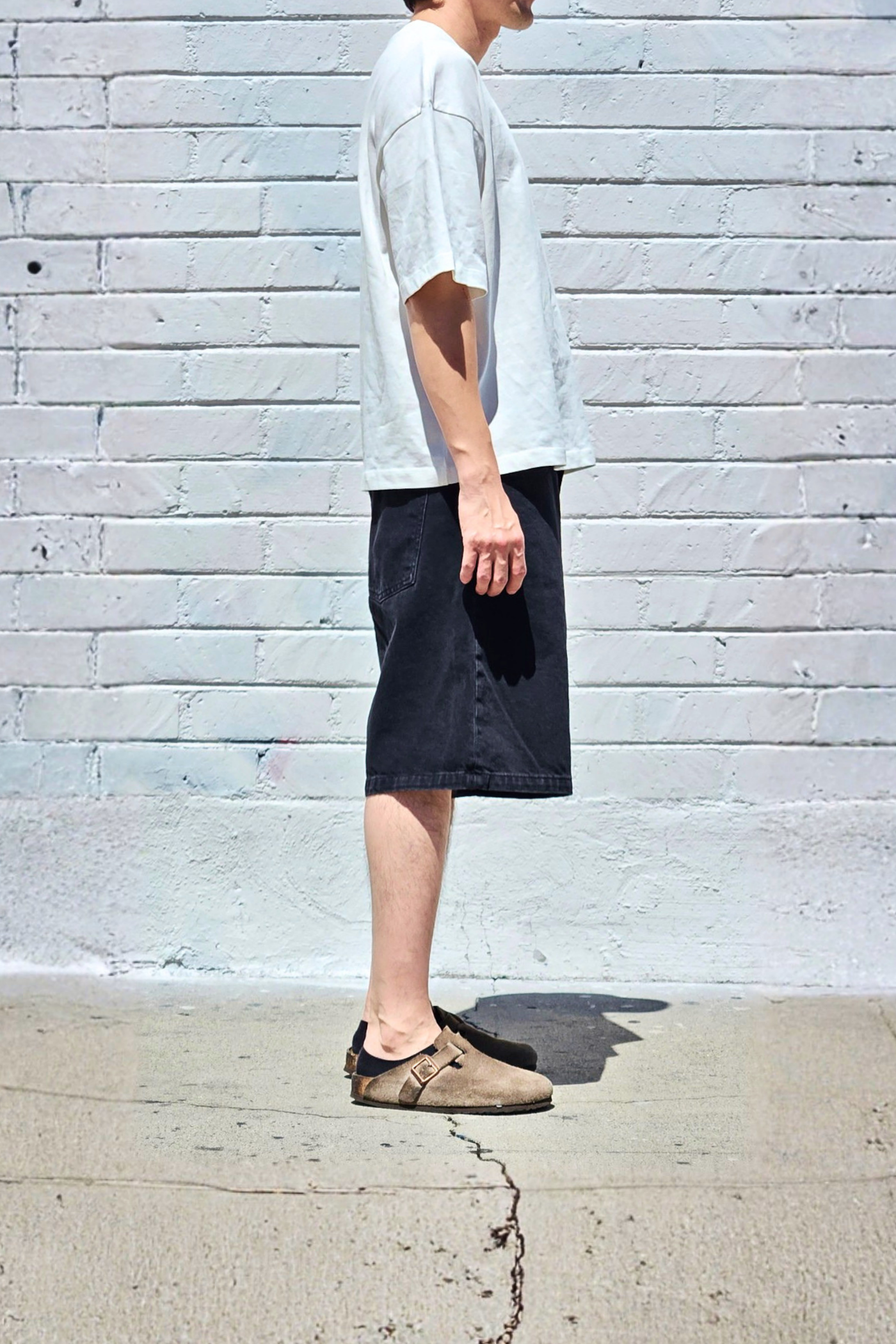 Vintage black baggy jorts with relaxed fit