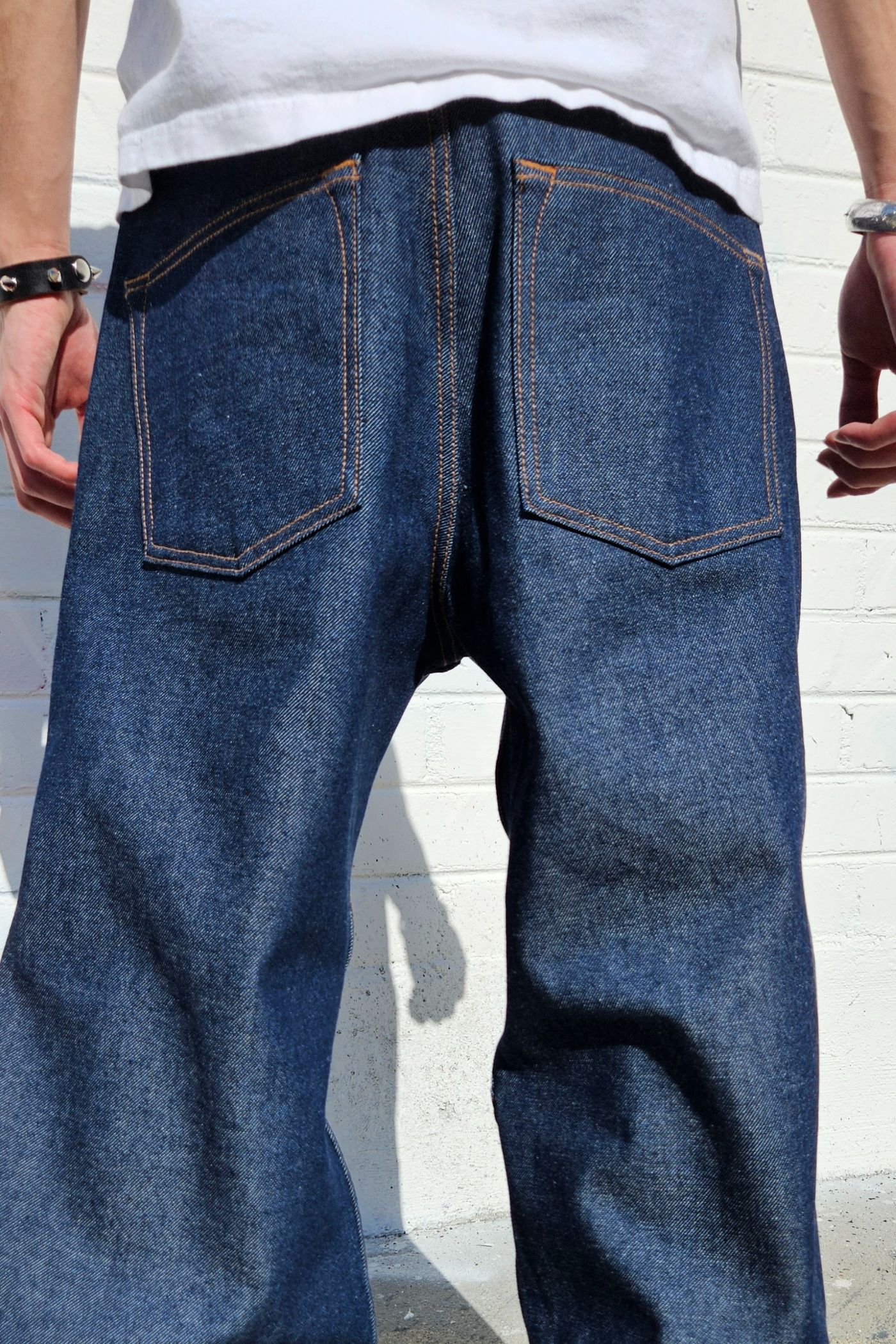 raw-denim-light-blue-baggy-jeans-mens-daily-casual-streetwear-carpenter-wide-leg-fit-bac.png