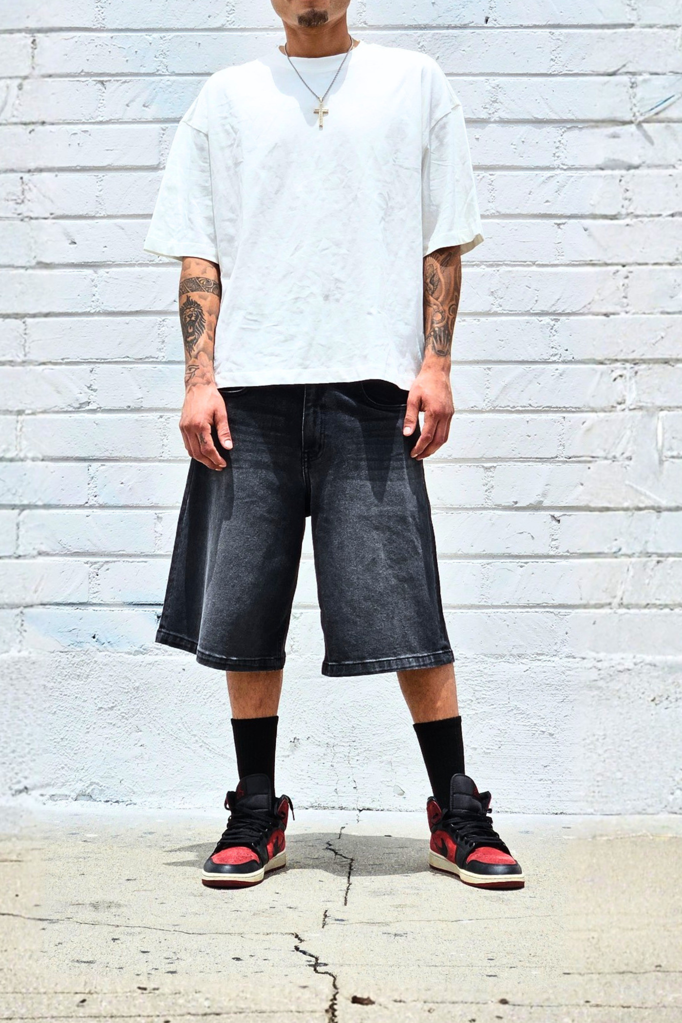 black-fade-streetwear-denim-shorts.png
