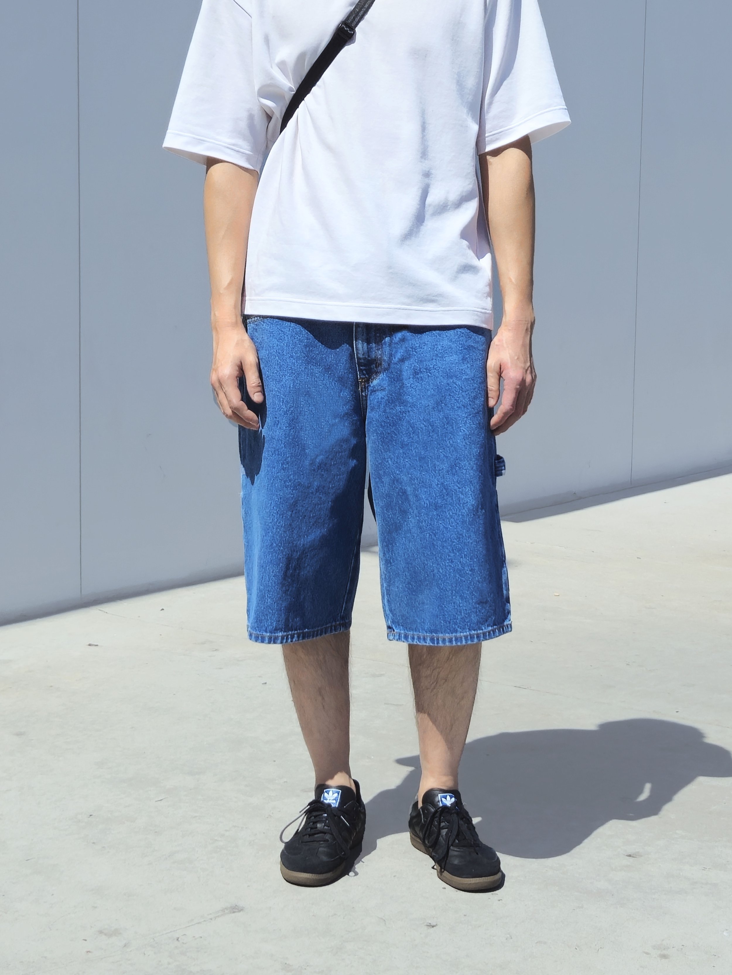 medium-blue-baggy-carpenter-denim-shorts-streetstyle-skater-jorts.jpg