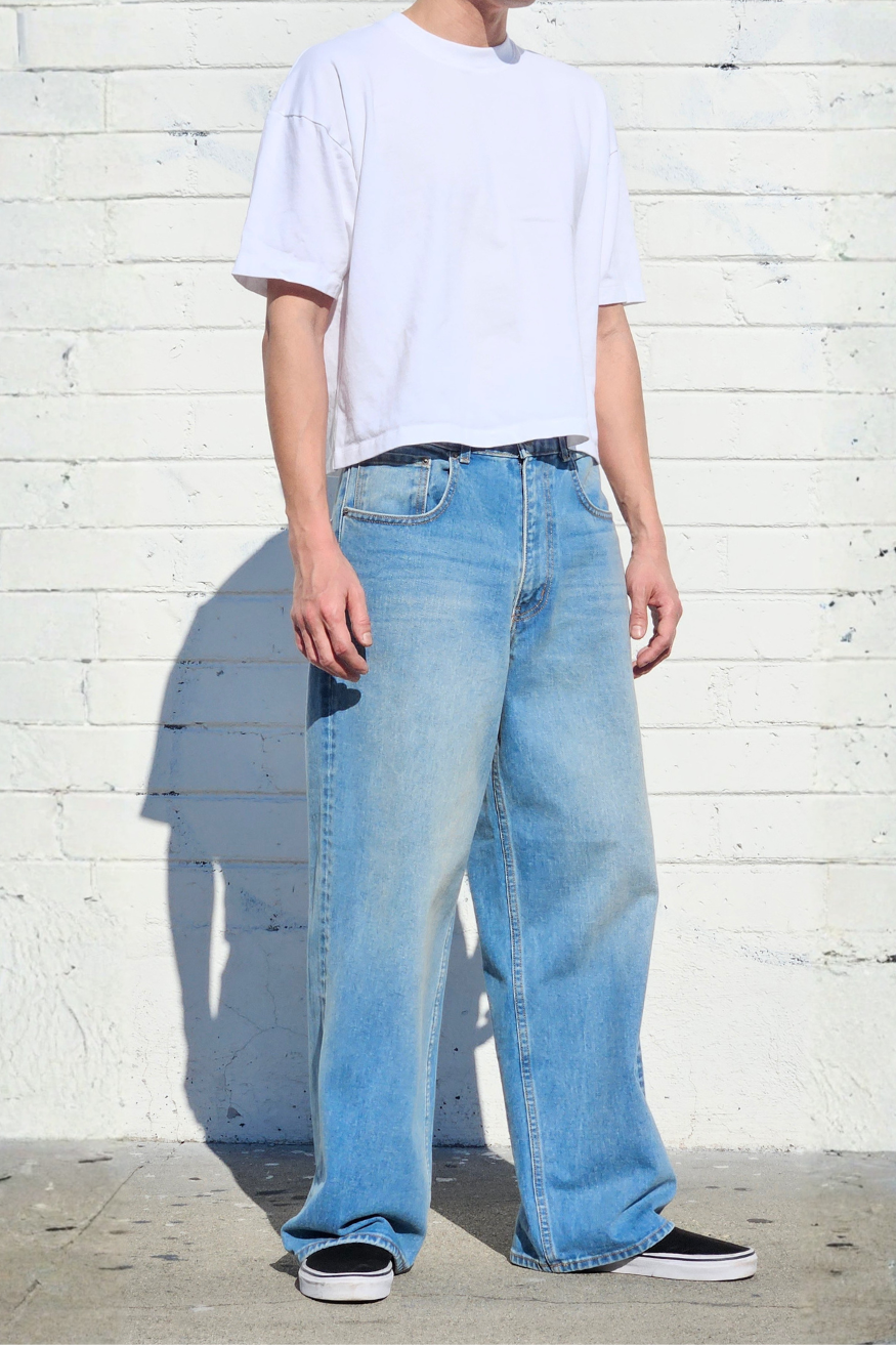 Tinted Fade Medium Blue Super Baggy Jeans — Neo Blue Jeans – Made