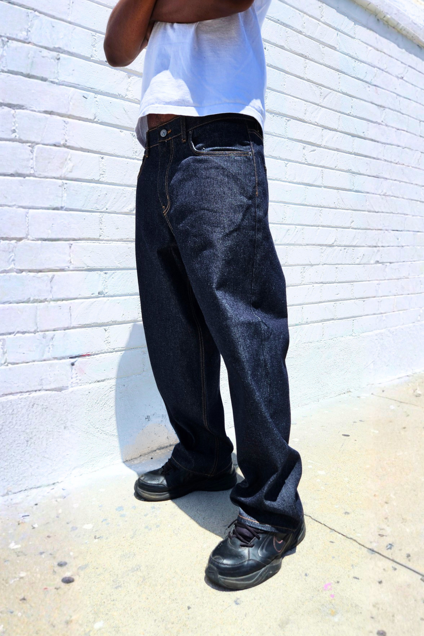 super-dark-raw-denim-baggy-jeans-loose-fit.png