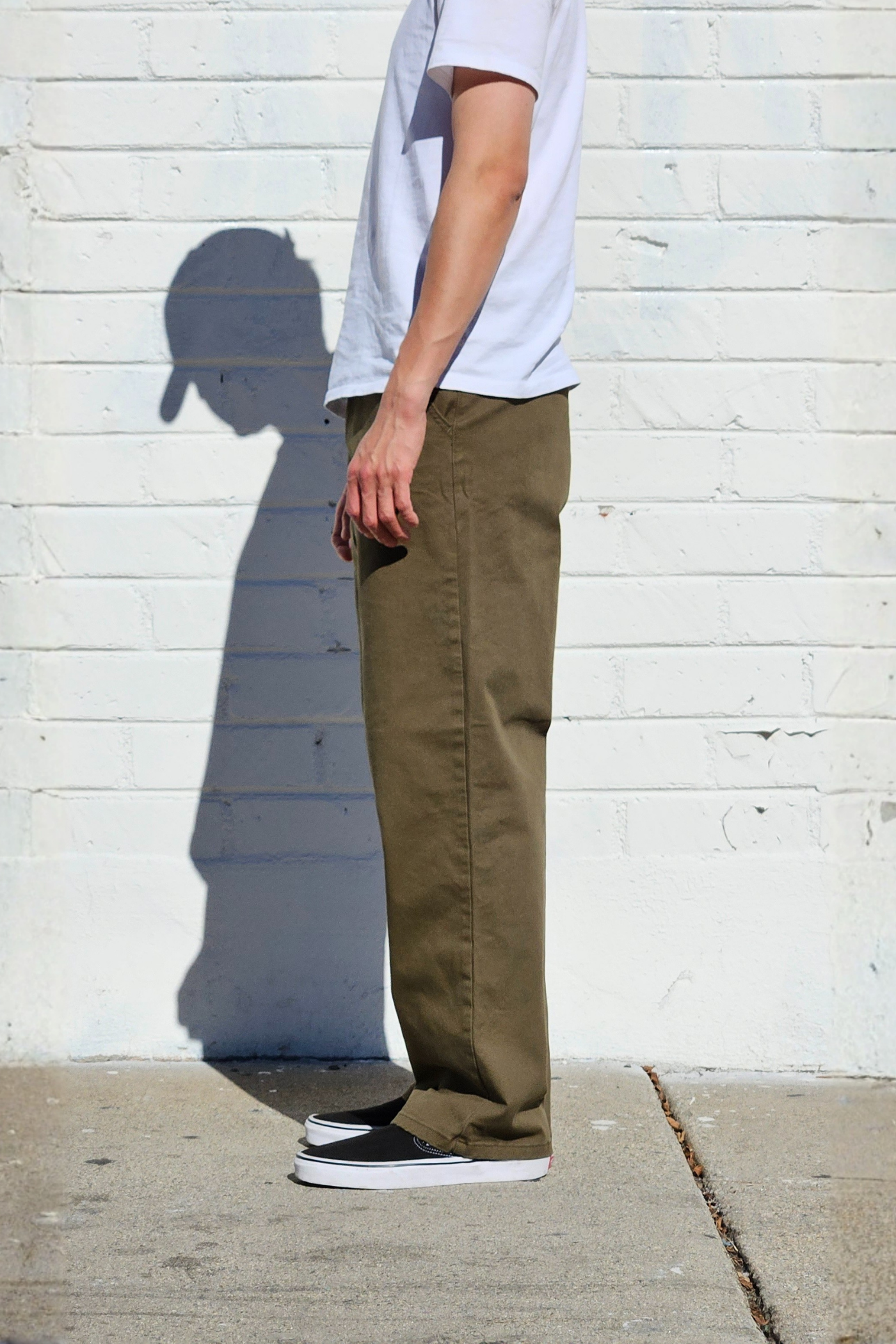 neo-blue-jeans-mens-olive-chino-baggy-pants-casual-dailywear.png