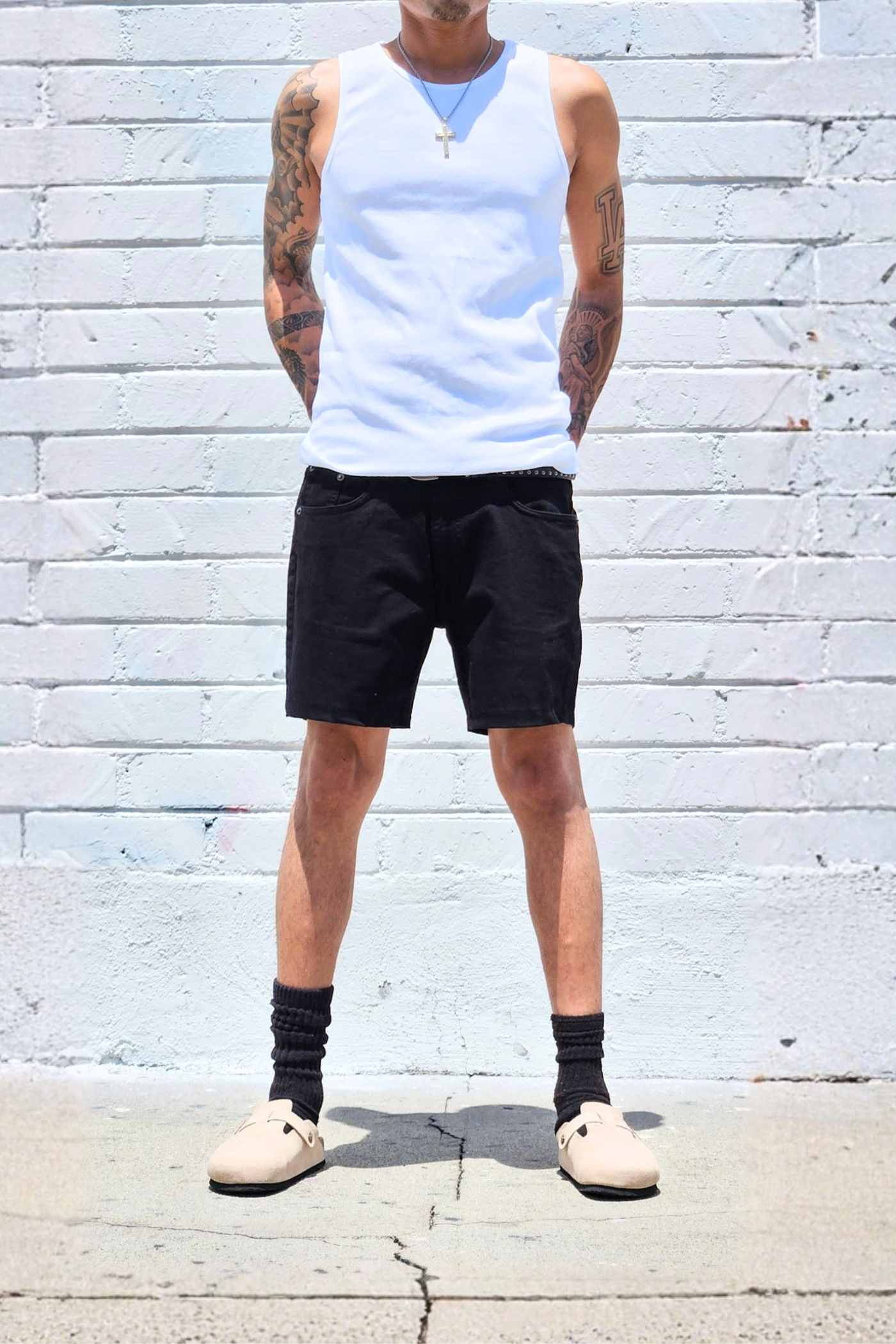 mens-black-denim-shorts-short-summer-festival-streetwear-fashion-daily-fit.png