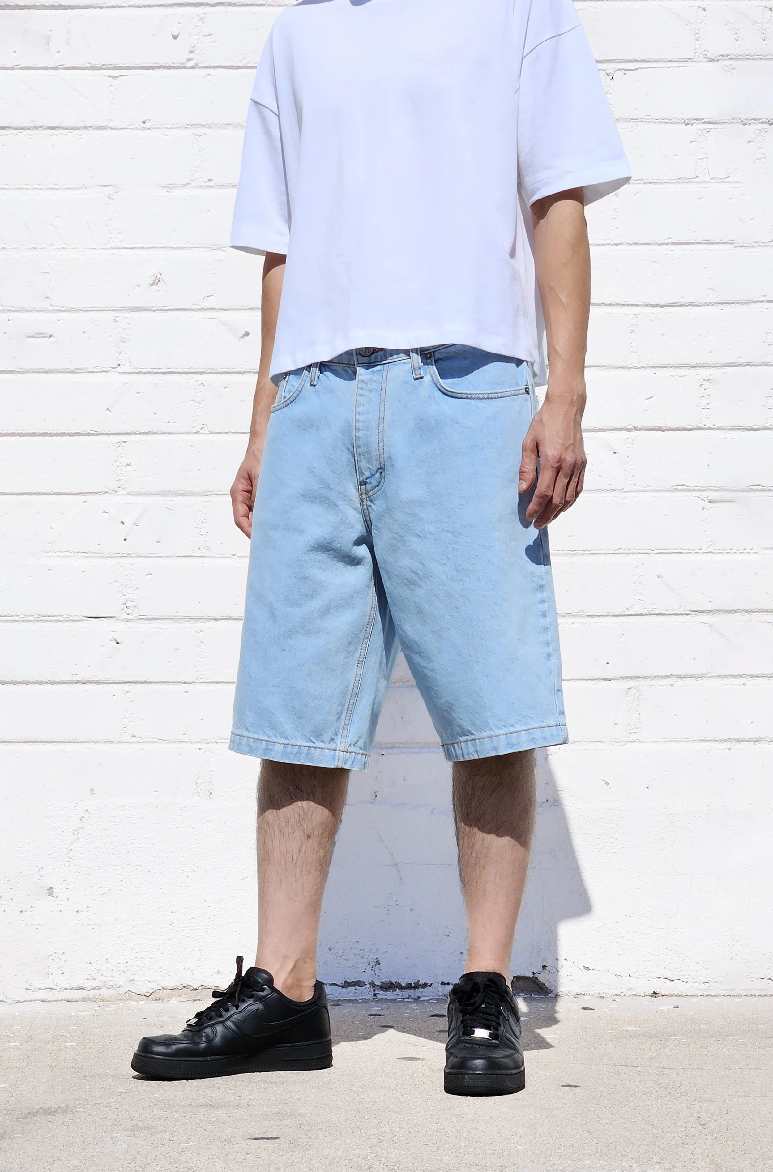 light-blue-denim-shorts-loose-bermuda-jeans-mens.jpg
