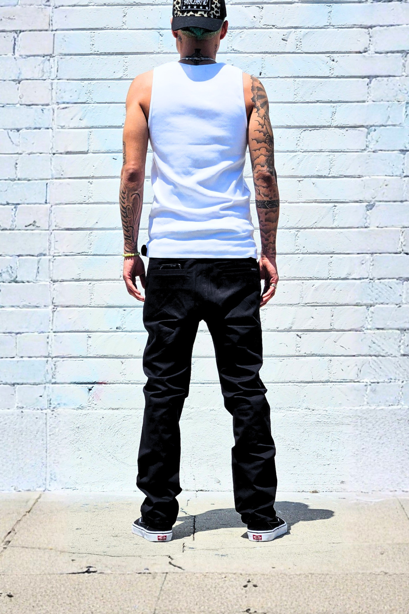 black-classic-fit-chinos.png