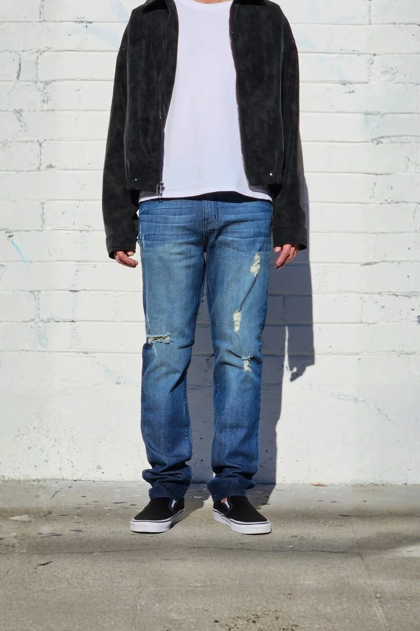 neo-blue-mens-tinted-navy-distressed-skinny-jeans-streetstyle-casual.jpg