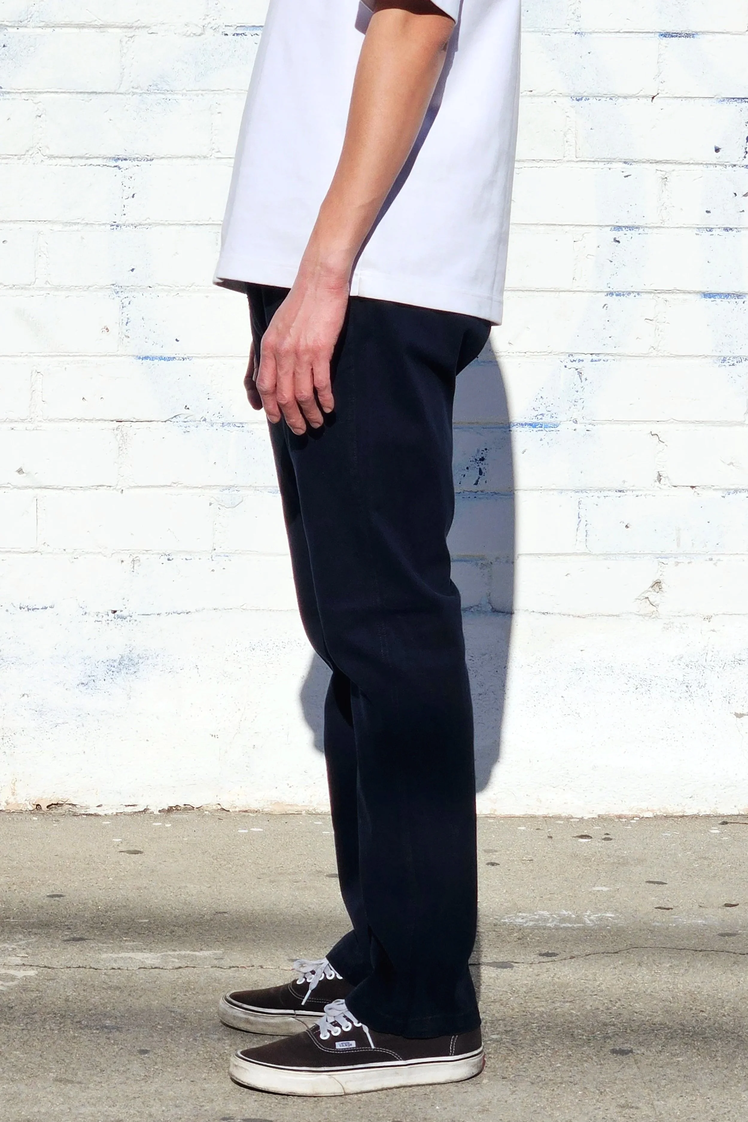mens-black-straight-leg-jeans-501-relaxed-denim.jpg