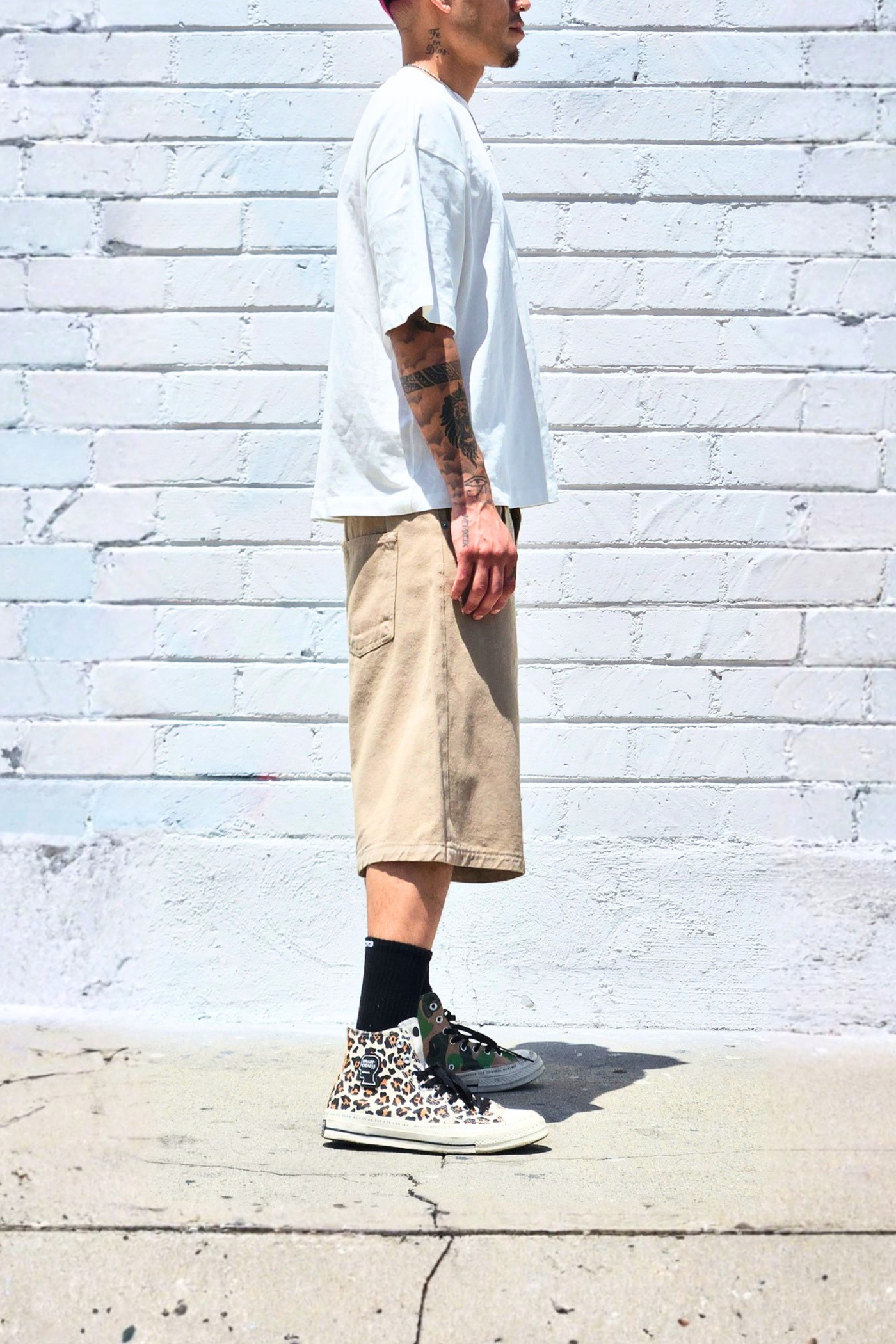 khaki-oversized-jean-shorts..png