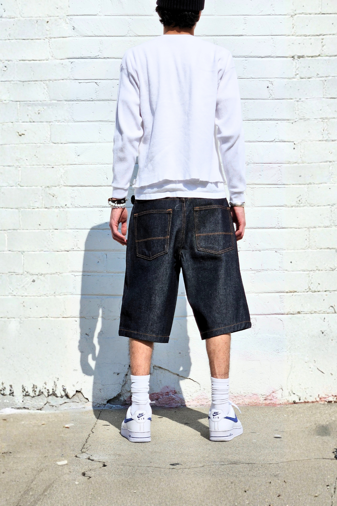 super-dark-inidgo-denim-shorts-jorts-bermuda-mens-style-casual-streetwear.png