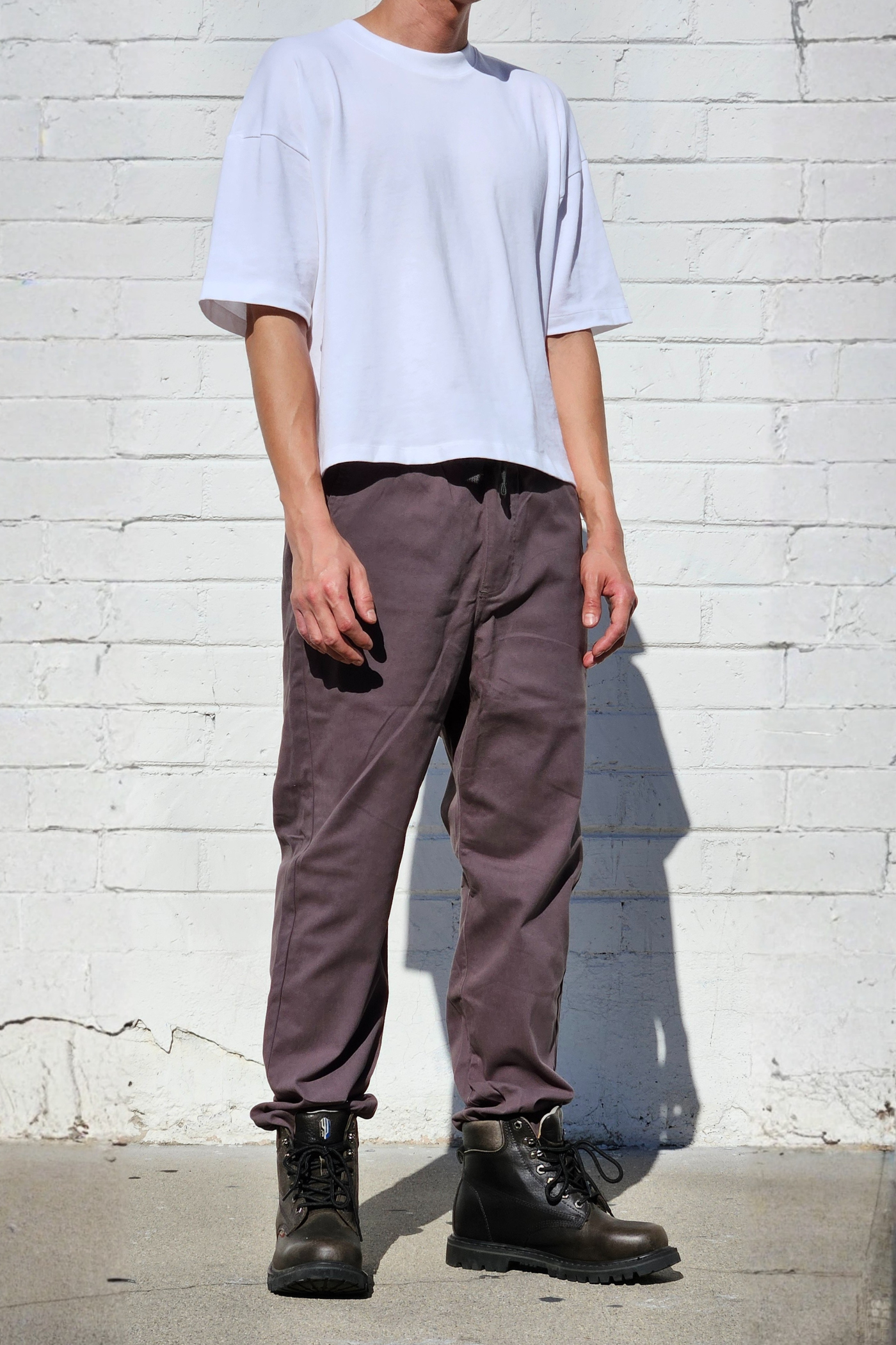 mens-sage-jogger-pants-casual-gorpcore-streetwear-boots-outfit.png