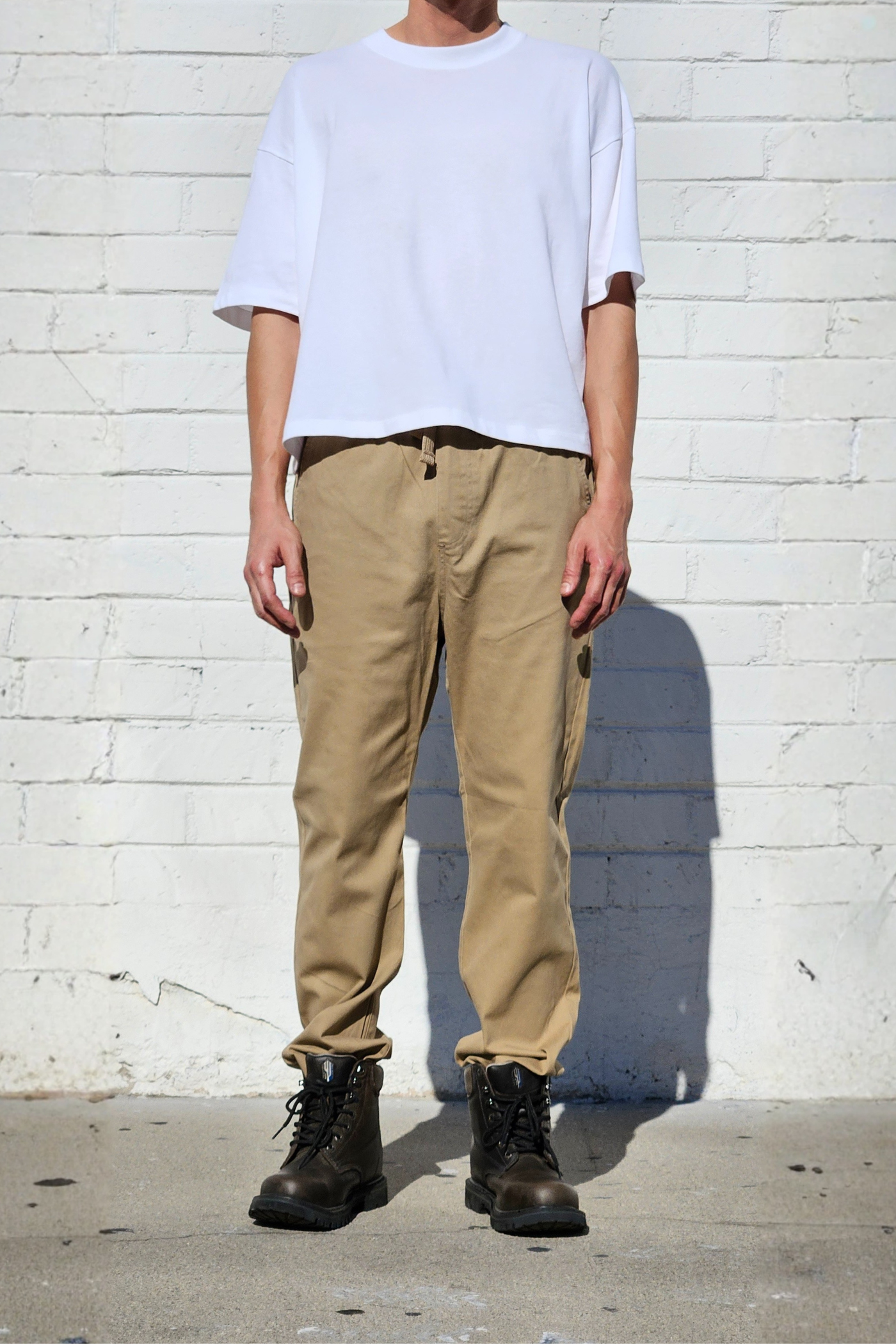 khaki-jogger-pants-mens-workwear-relaxed-casual.png