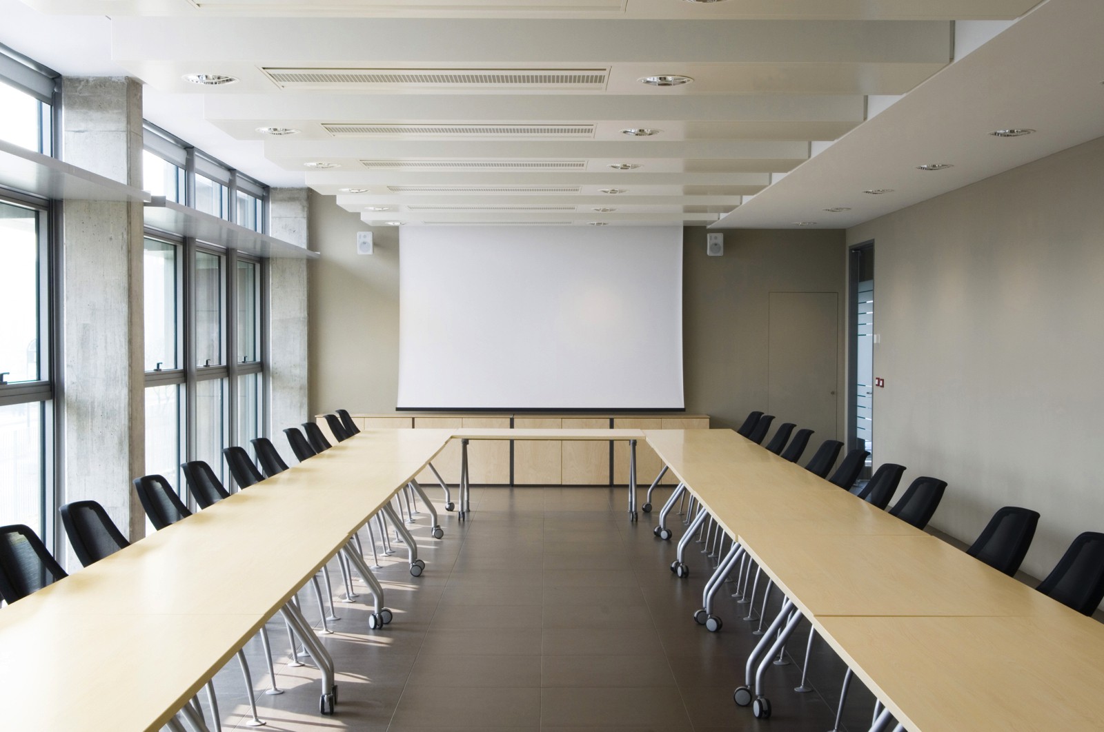 meeting-room.jpg