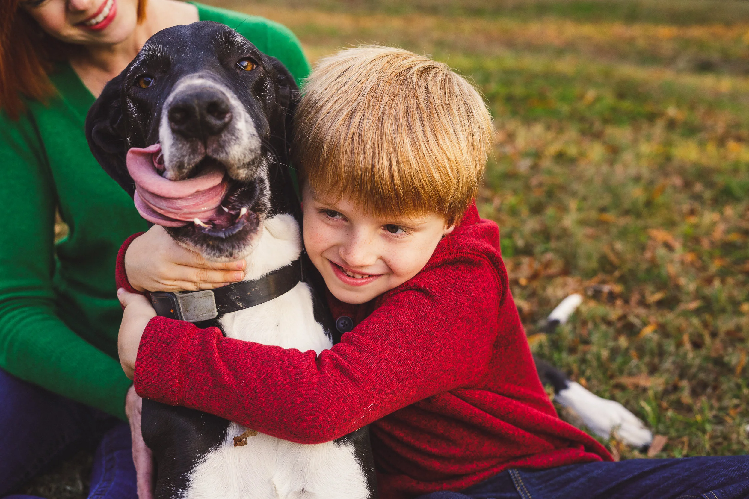 thomas wywrot photography nashville family photographer fall outdoor leaves pictures photos dog mother son mom franklin brentwood smiles barn dog puppy pet
