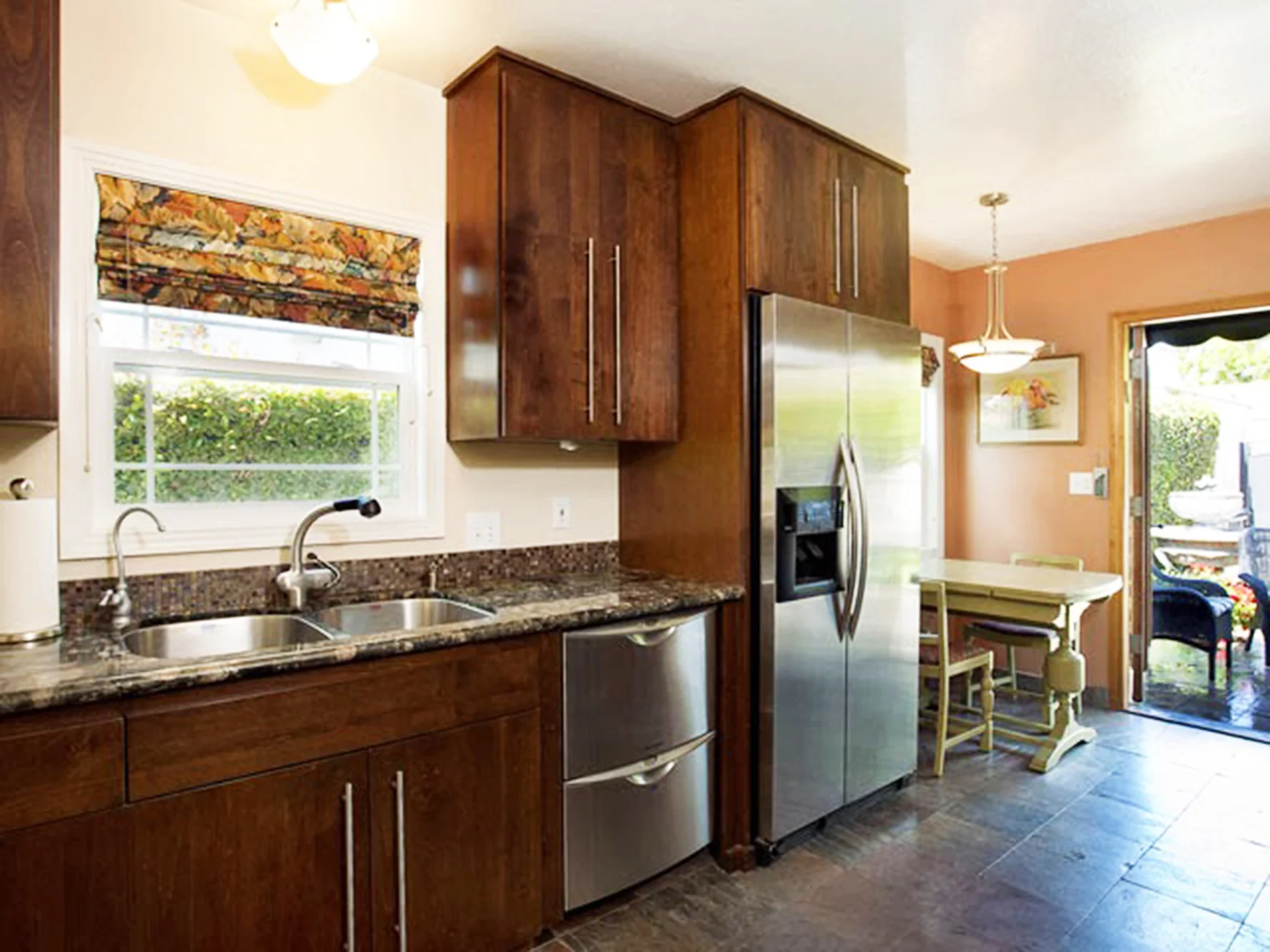 Almont_BeverlyHills_004.jpg