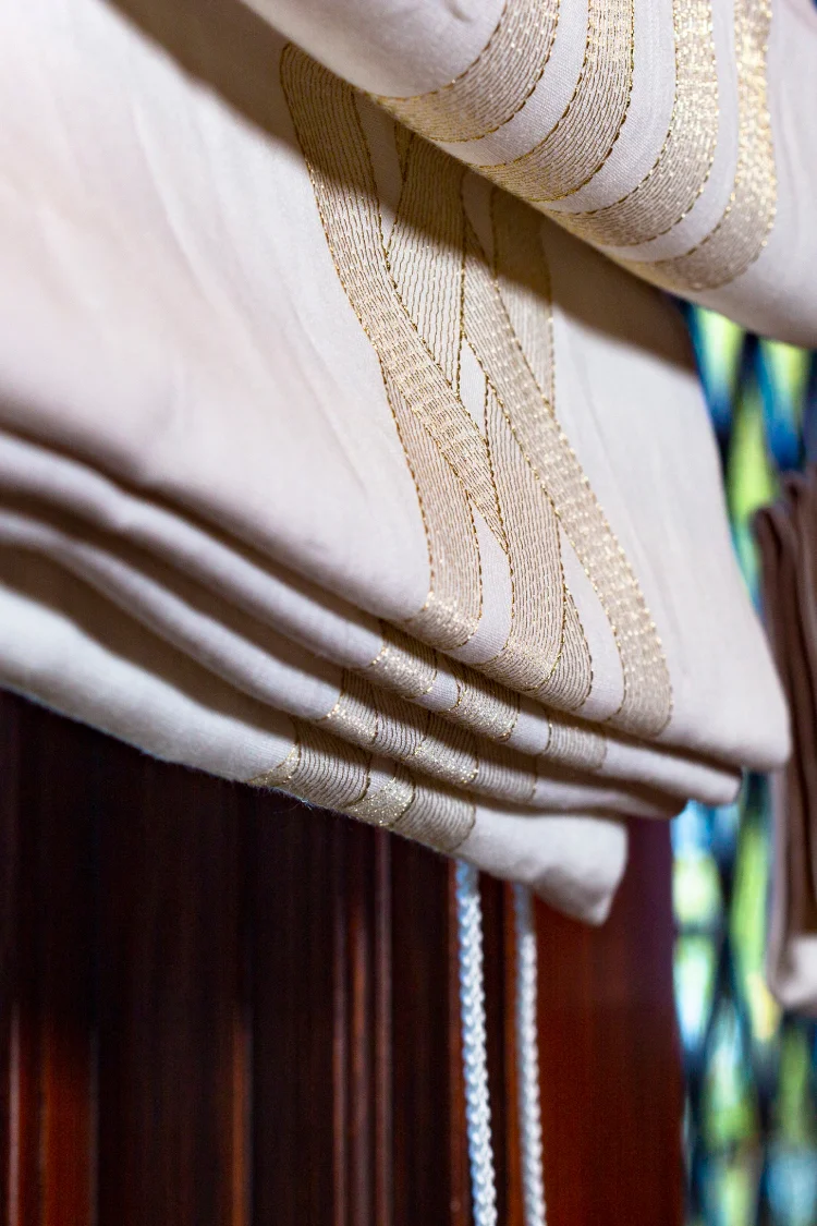 Nicholas_Menashe_Java_RomanShades.jpg